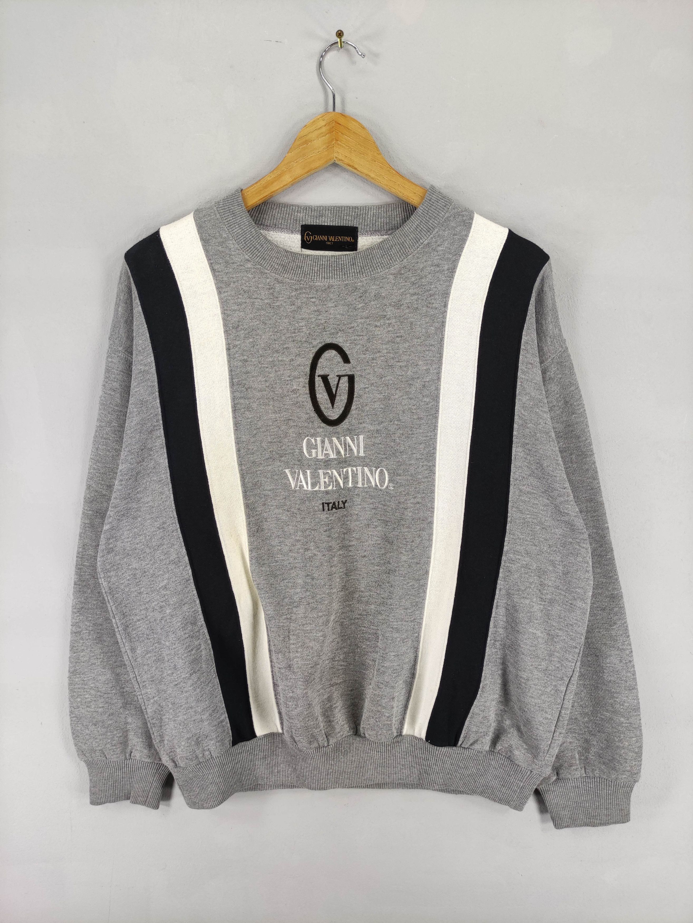 Gianni Valentino Vintage Gianni Valentino Sweatshirt Embroidered Logo Jumper Size US L / EU 52-54 / 3 - 1 Thumbnail