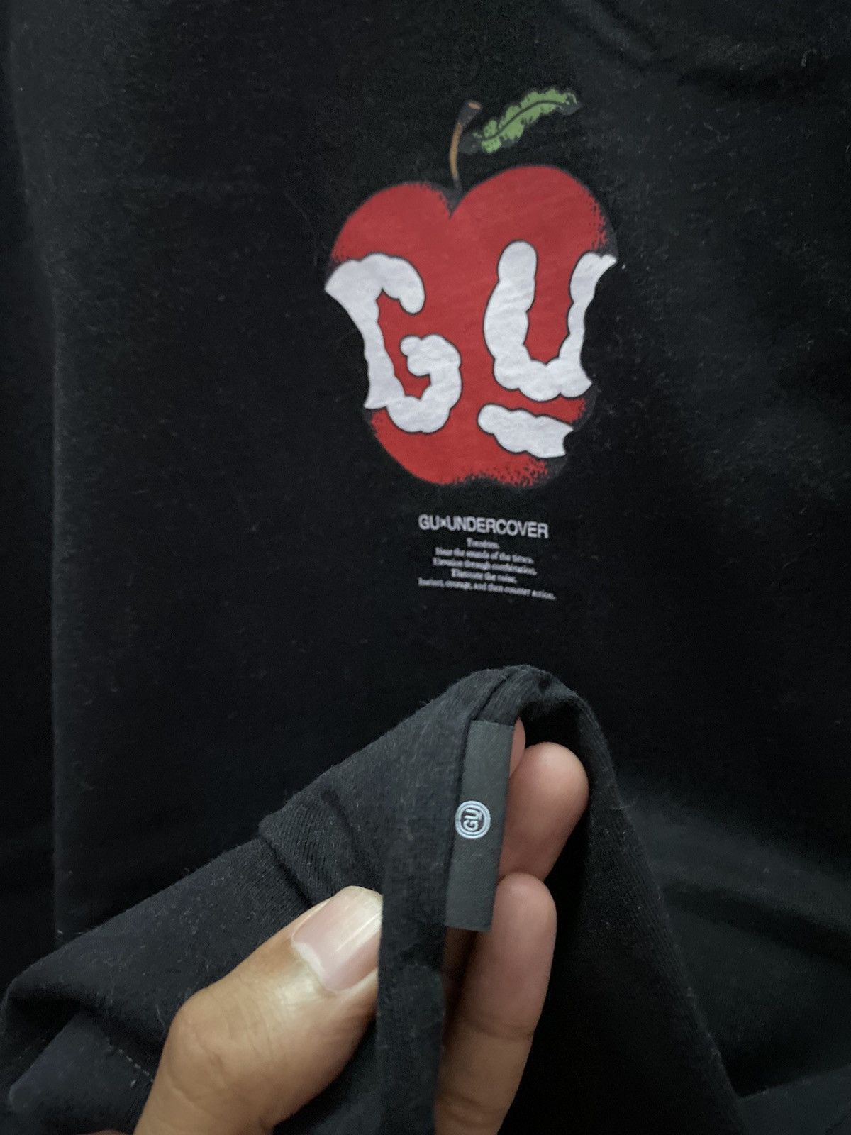 Japanese Brand Japanese Brand Gu x Undercover Pop Art Street Tshirt Size US M / EU 48-50 / 2 - 3 Thumbnail