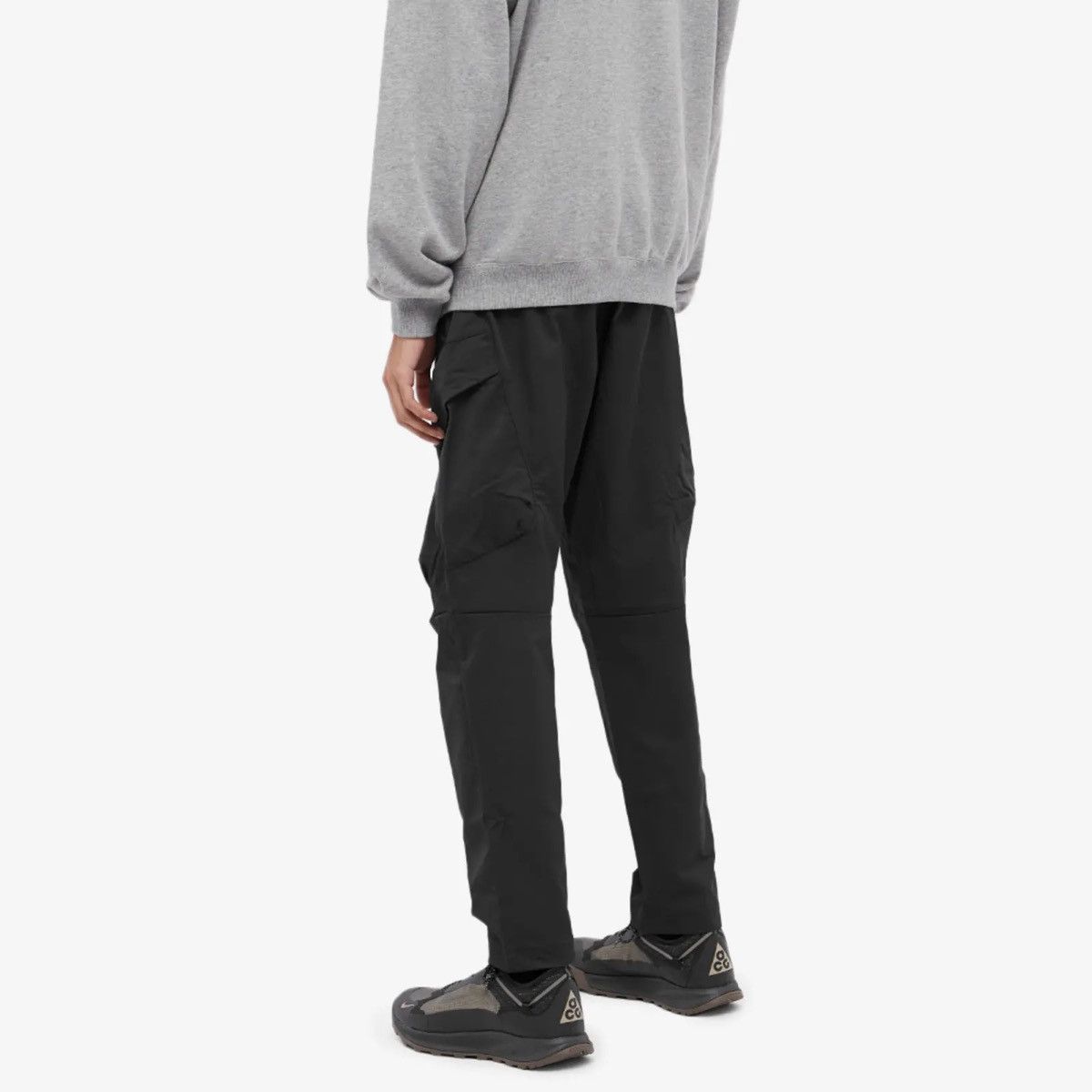 Nike NIKE TECH WOVEN UTILITY PANT DH3866-010 Size US 32 / EU 48 - 4 Thumbnail