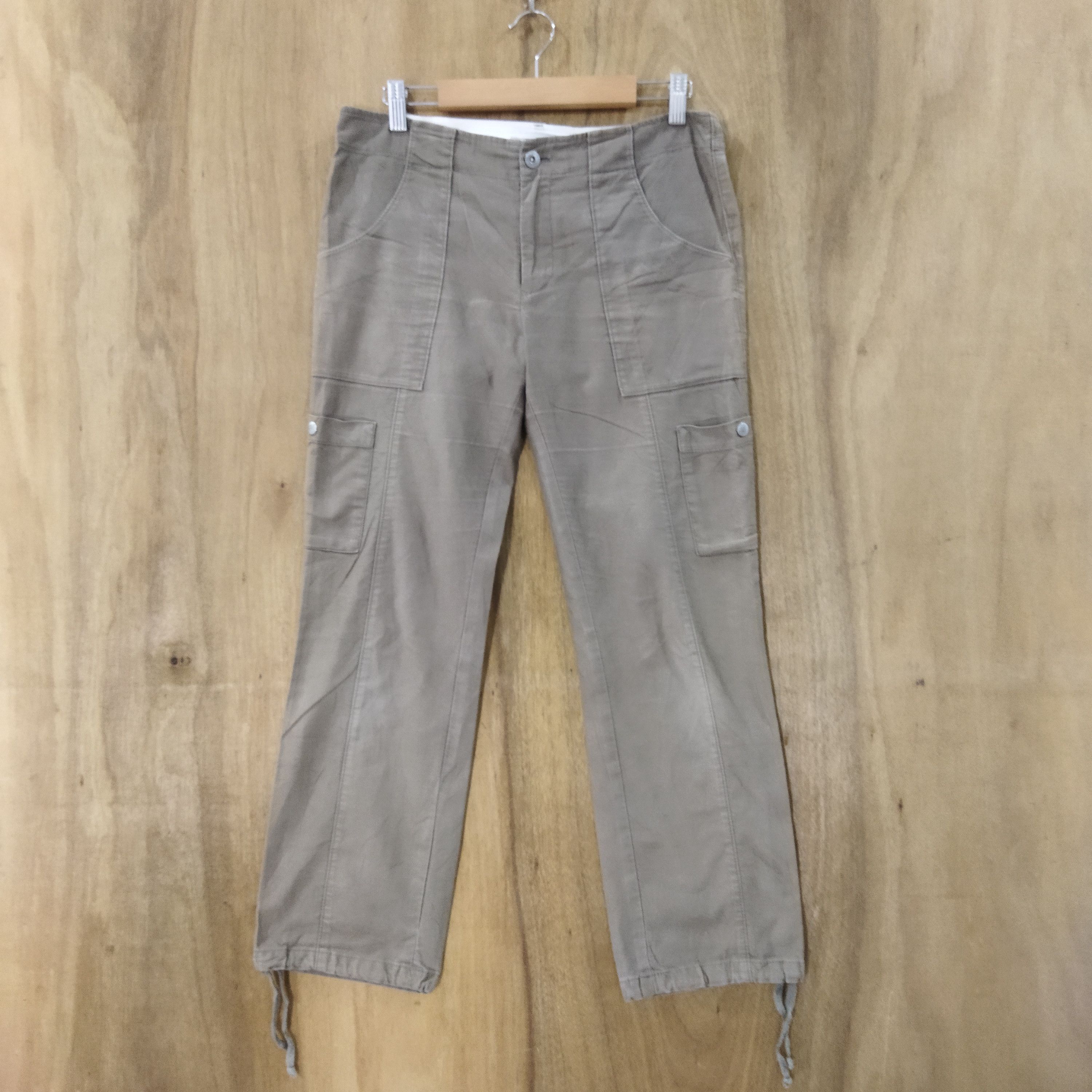 Japanese Brand HUMAN WOMAN BROWN CARGO PANTS Size US 30 / EU 46 - 1 Thumbnail