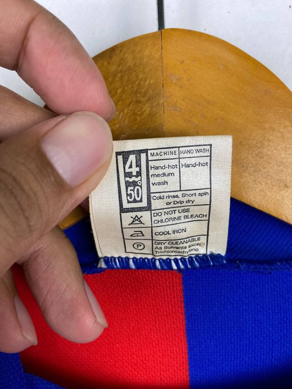 Umbro vintage umbro jersey barcelona template kit made in england Size US M / EU 48-50 / 2 - 4 Thumbnail