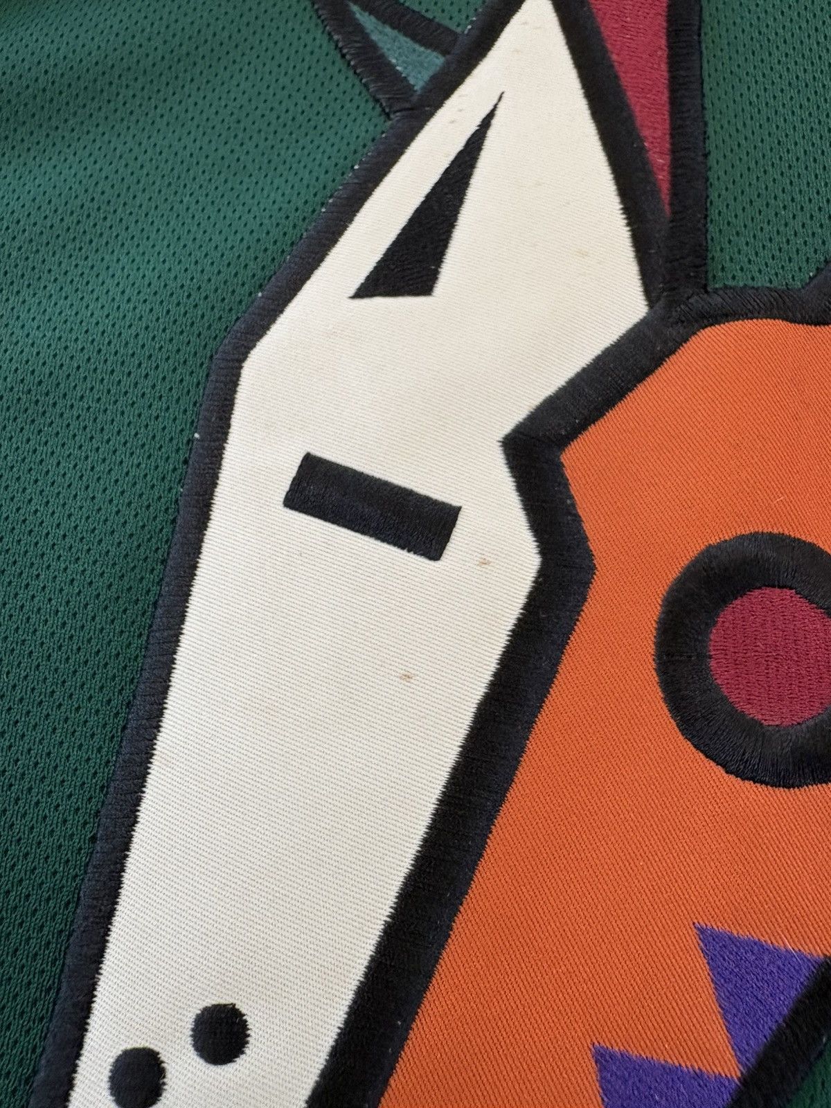 Pro Player Vintage Phoenix Coyotes Pro Player Desertscape Alt Jersey XL Size US XL / EU 56 / 4 - 16 Thumbnail