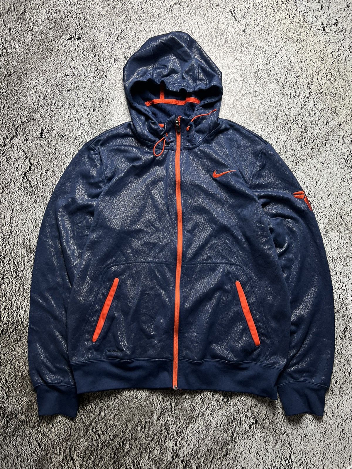 Nike Nike Kobe Bryant snakeskin therma fit vintage rare hoodie Size US L / EU 52-54 / 3 - 1 Thumbnail