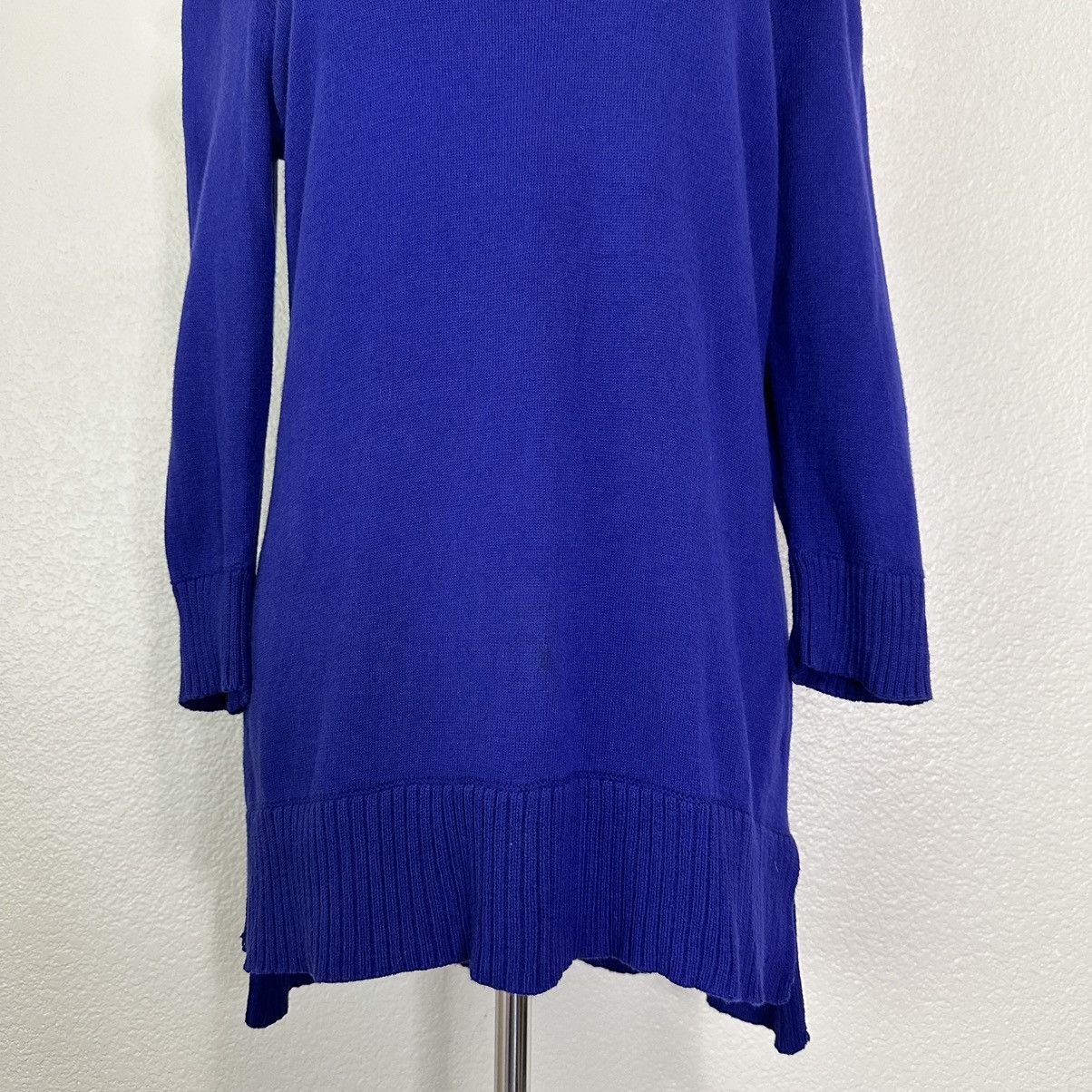 Chicos Chico’s Royal Blue Buttoned Boat Off Shoulder Neck Sweater Size M / US 6-8 / IT 42-44 - 4 Thumbnail