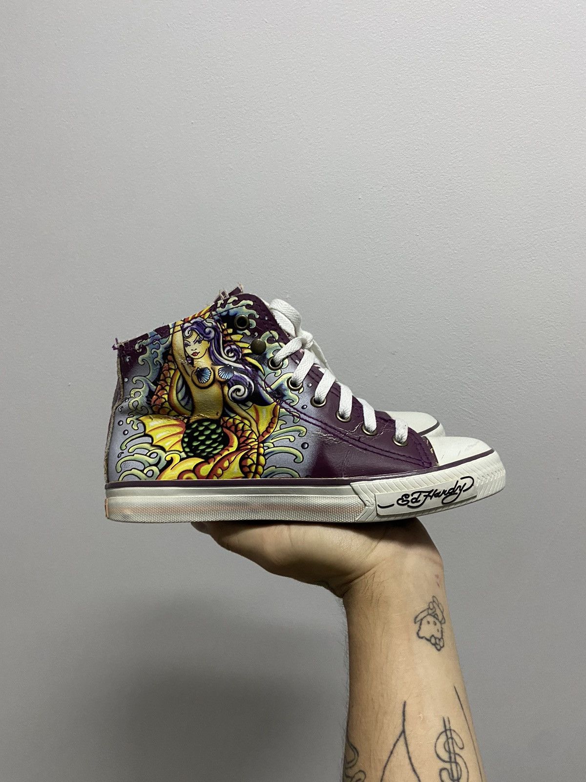 Ed Hardy × Vintage Ed Hardy vintage hi Top Sneakers print logo girl mermaid 🧜‍♀️ Size US 7 / IT 37 - 2 Thumbnail