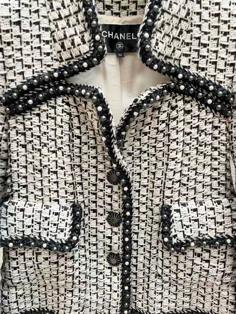 Chanel Chanel Hand workshop series heavy industry black and white Size XS / US 0-2 / IT 36-38 - 4 Thumbnail
