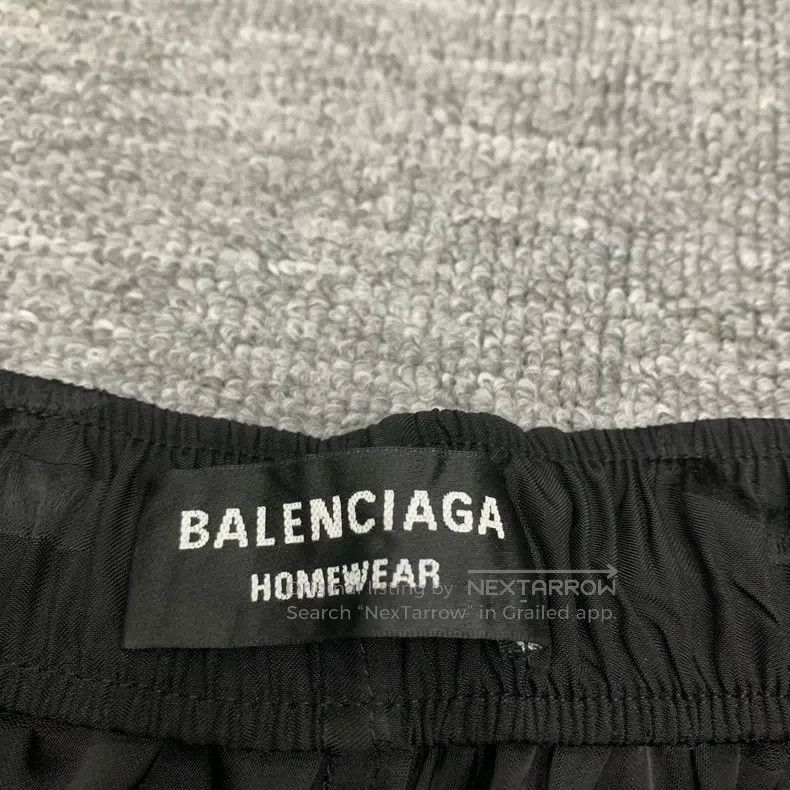 Balenciaga Balenciaga Black Full Print Silk Short Pants Size US 34 / EU 50 - 4 Thumbnail