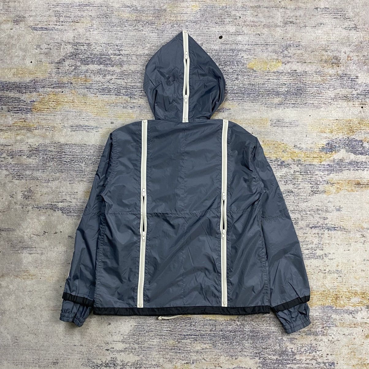 Final Home Final home survival jacket Size US S / EU 44-46 / 1 - 3 Thumbnail