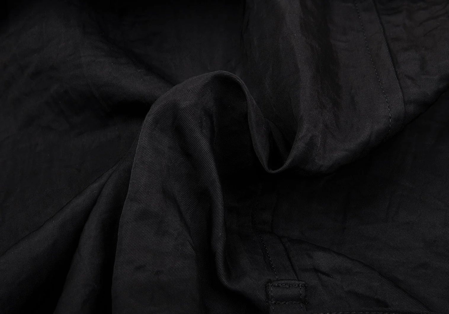 Issey Miyake Nylon Shirred Long Coat in Black, Size M Size US M / EU 48-50 / 2 - 19 Thumbnail