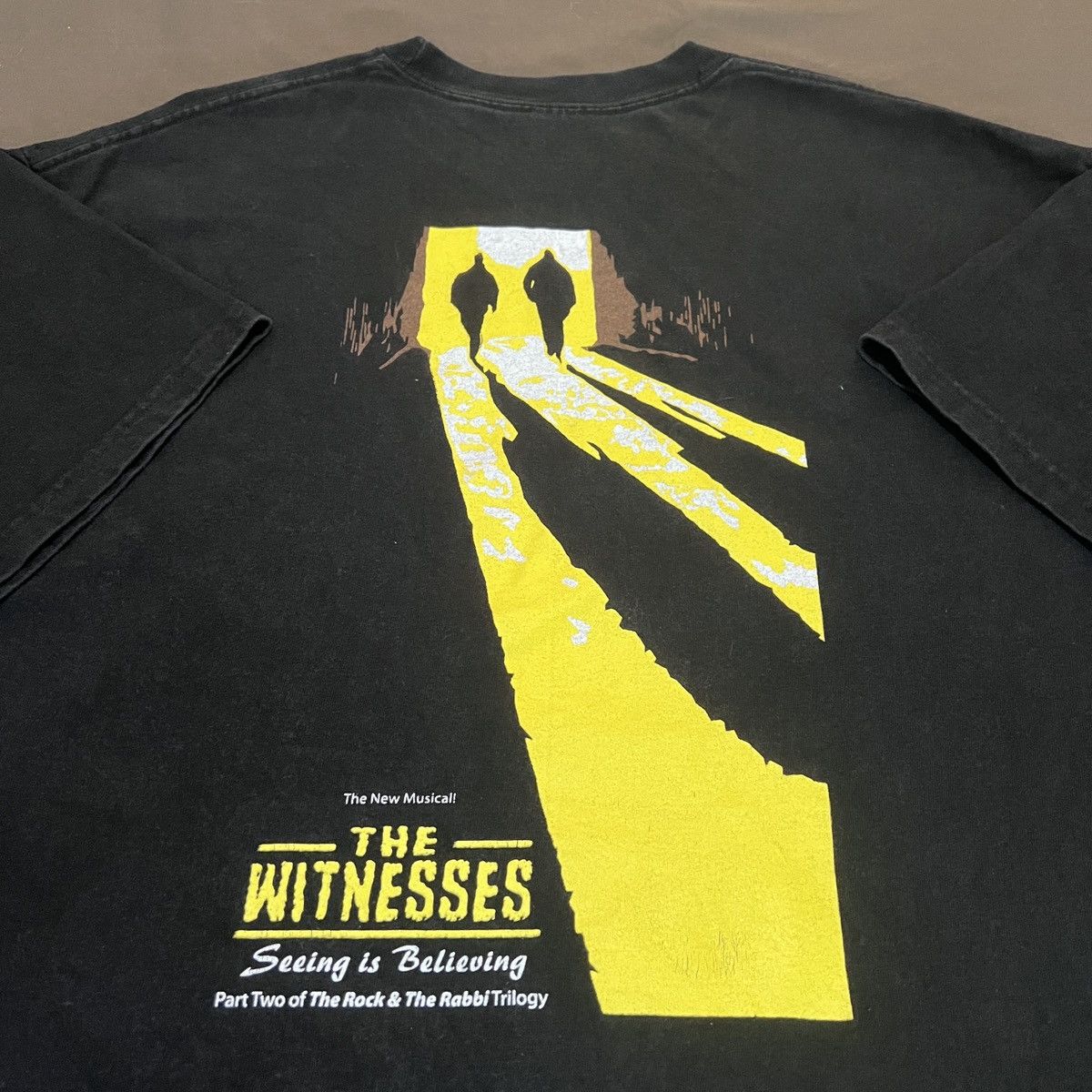 Vintage Vintage Y2K The Witnesses Musical Jesus God Holy Bible Tee Size US XL / EU 56 / 4 - 1 Thumbnail