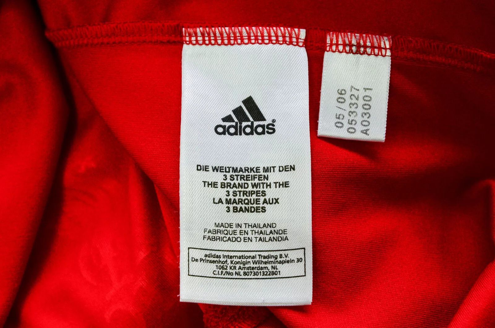 Adidas LIVERPOOL 2006/2007 SHIRT JERSEY ADIDAS CARRAGHER #23 M Size US M / EU 48-50 / 2 - 7 Thumbnail