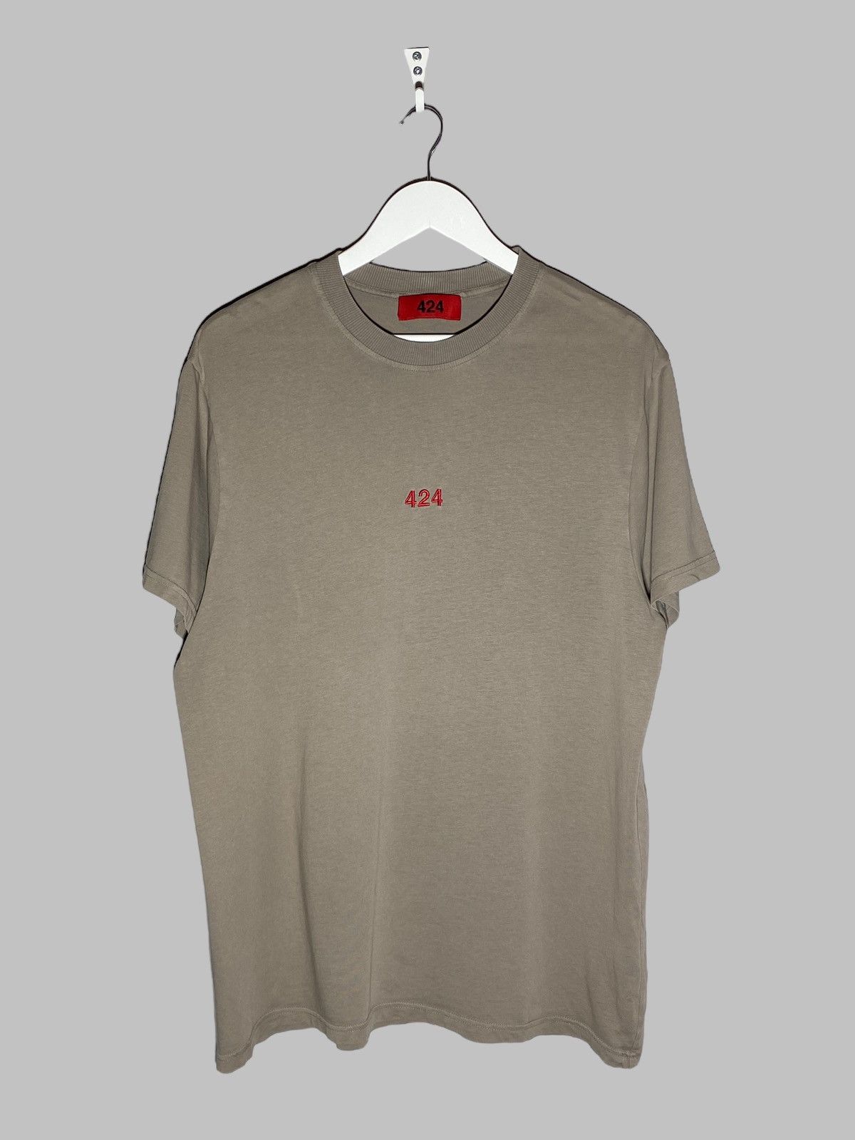 424 🔥 424 EMBROIDERED LOGO MINIMALIST TEE KANYE WEST ENERGY Size US L / EU 52-54 / 3 - 1 Thumbnail