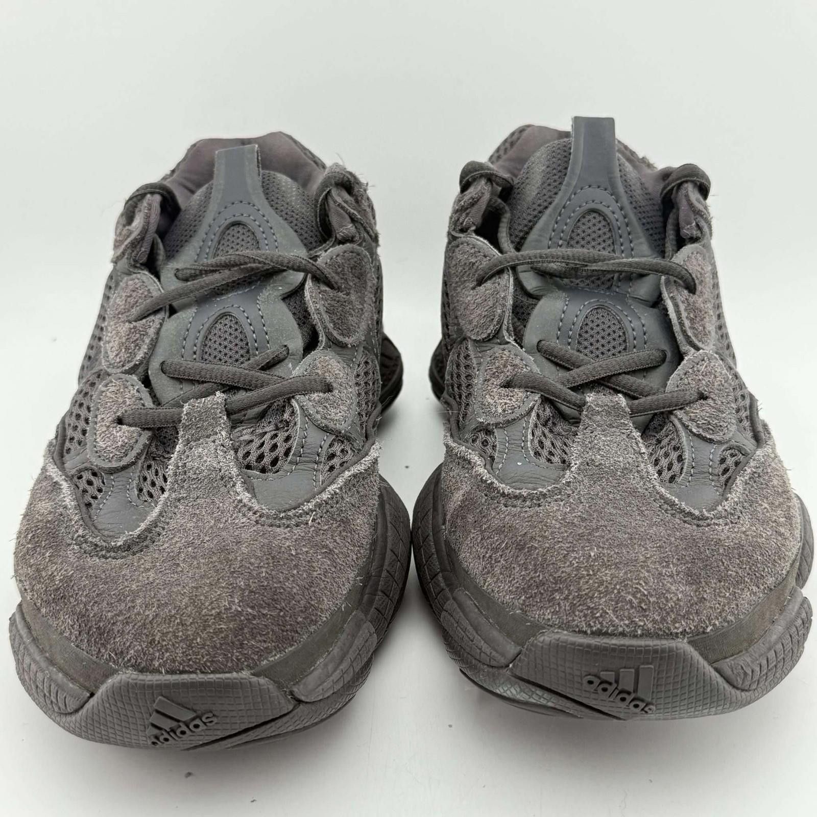 Adidas Yeezy 500 Utility Black 6 Used No Box Size US 6 / EU 39 - 3 Thumbnail