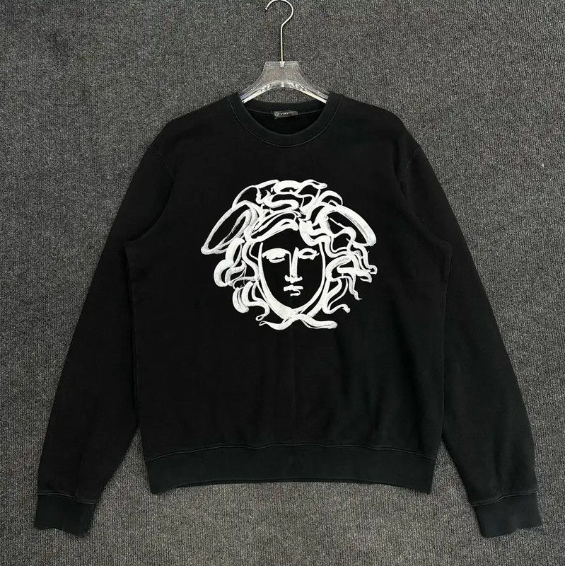 Versace Versace Black Cotton Graphic Long Sleeve Sweatshirt 0089 Size US XL / EU 56 / 4 - 1 Thumbnail