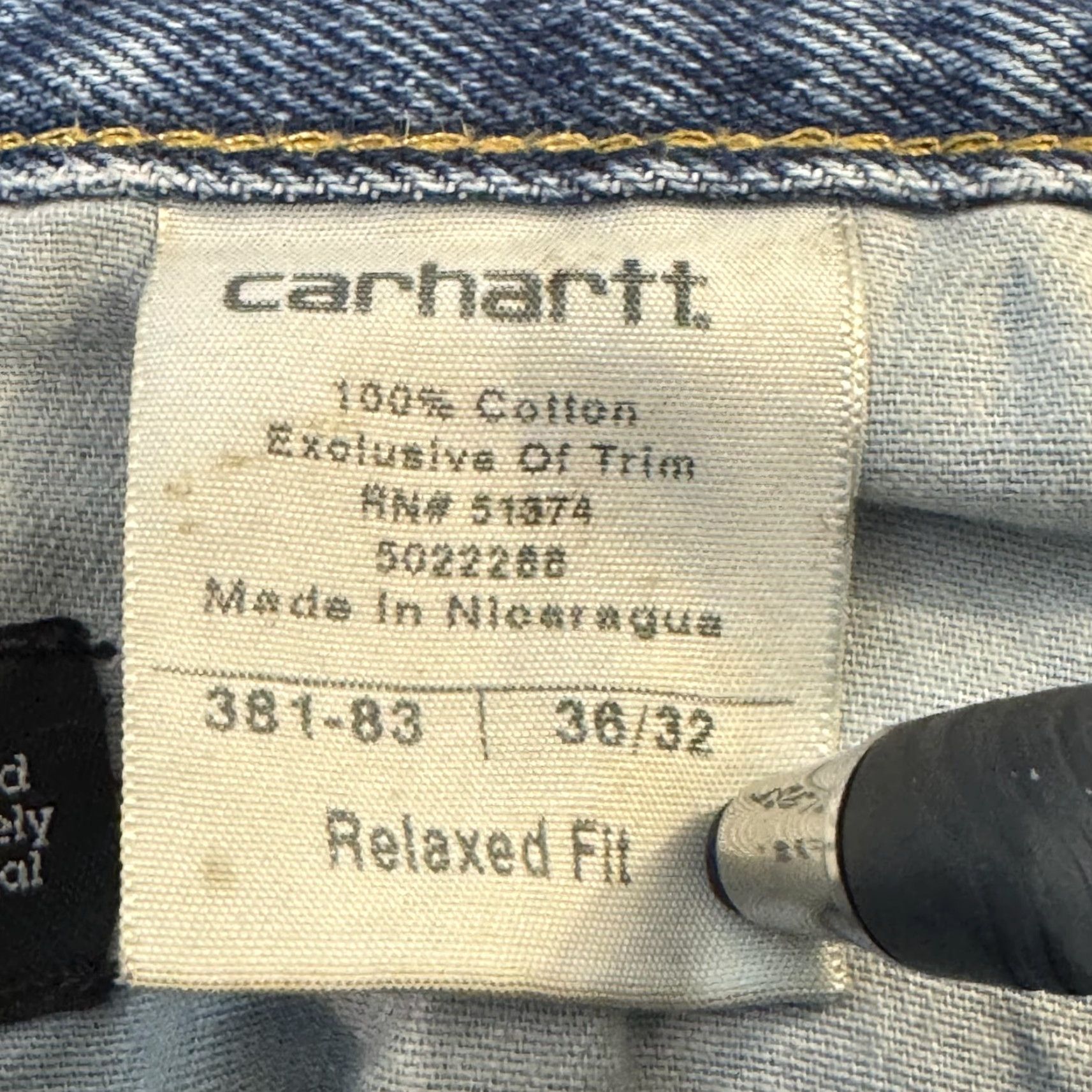 Carhartt VINTAGE Carhartt Jeans Mens 36x32 Blue Denim Relaxed Fit Straight Leg 90s Mens Jeans Size US 36 / EU 52 - 4 Thumbnail