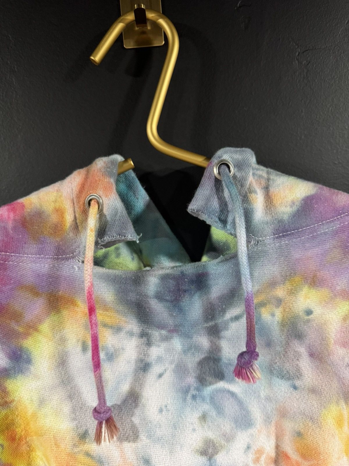 Handmade 2000s Y2K Vintage Champion Reverse Weave Dye Distress Hoodie Size US XL / EU 56 / 4 - 5 Thumbnail