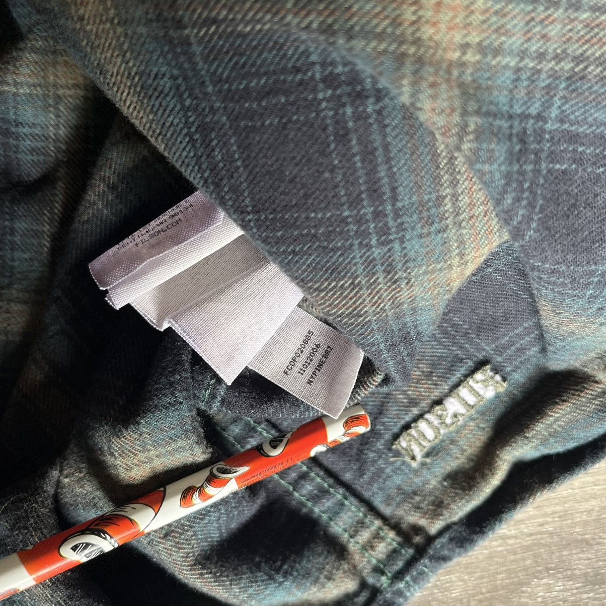 Filson Filson Alaskan Guide Shirt Navy Bronze Plaid Flannel Button Size US XL / EU 56 / 4 - 10 Thumbnail