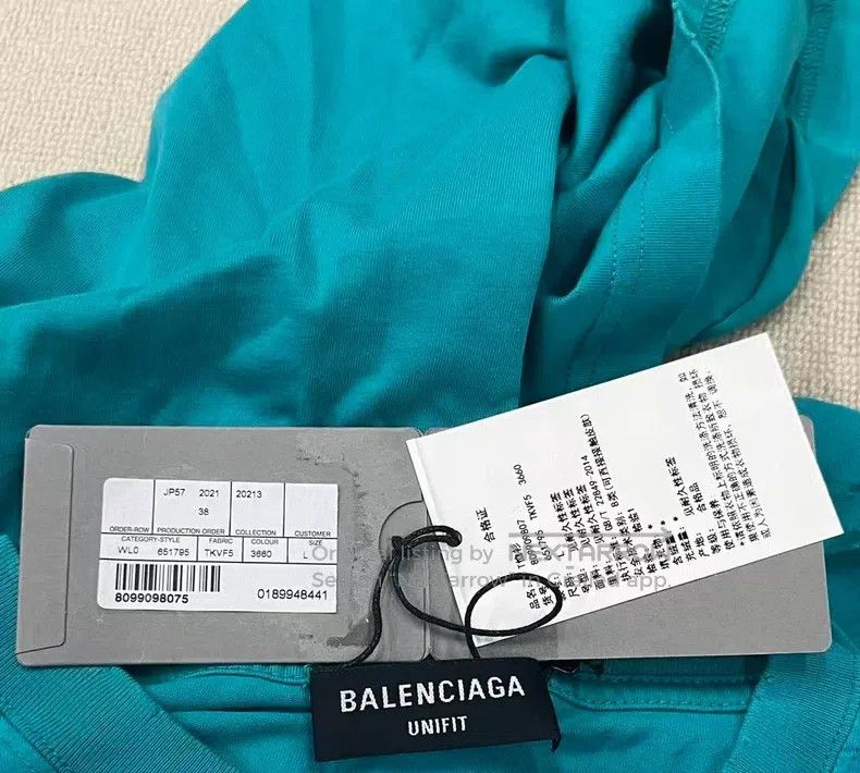 Balenciaga Balenciaga Mosaic Blurred Logo BB Letter Loose Hole Distre Size US L / EU 52-54 / 3 - 5 Thumbnail