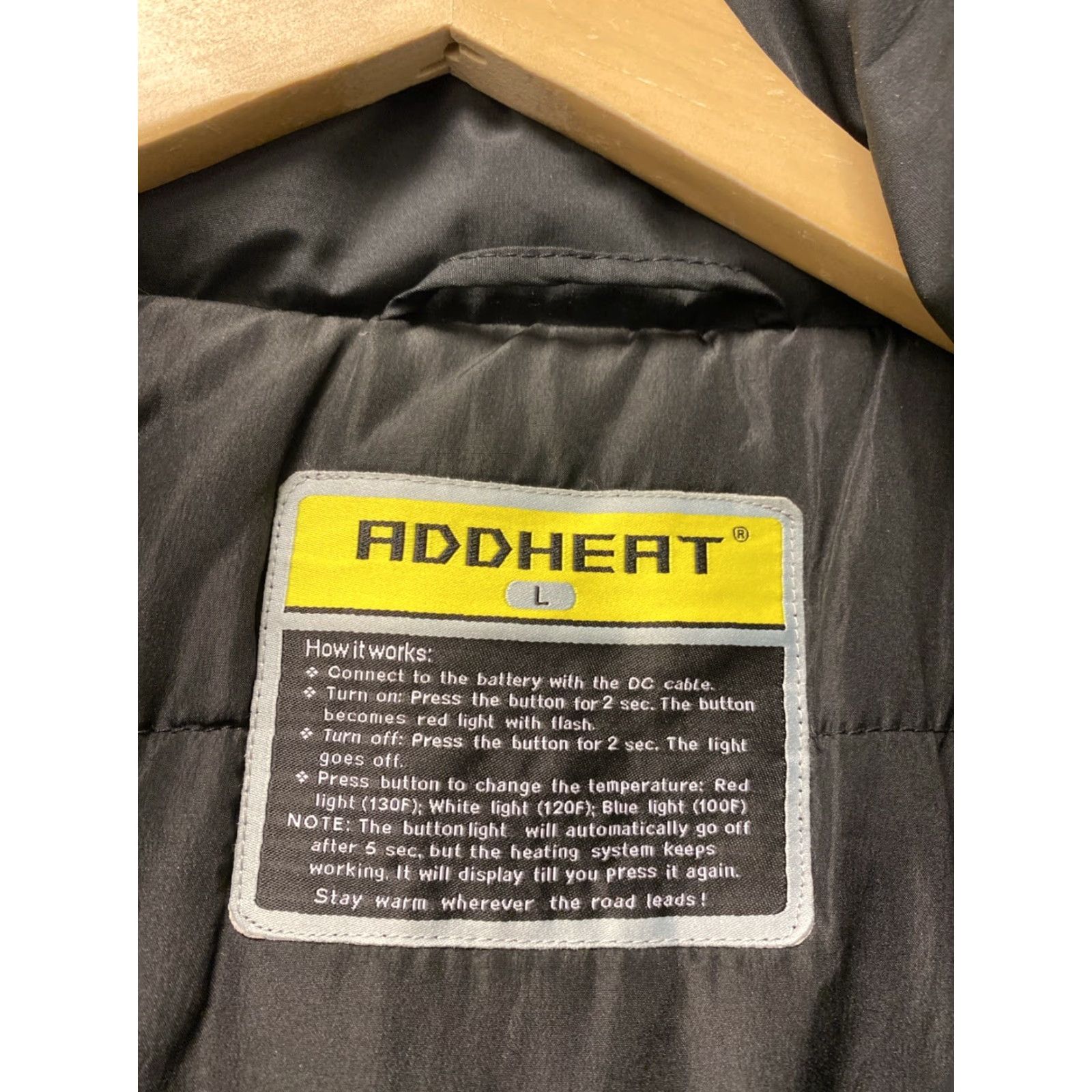 Vintage ADDHEAT Heated Jacket Men L Black Winter NO BATTERY Jacket Mens Lined Polyester Solid NO BATTERY Size US L / EU 52-54 / 3 - 3 Thumbnail