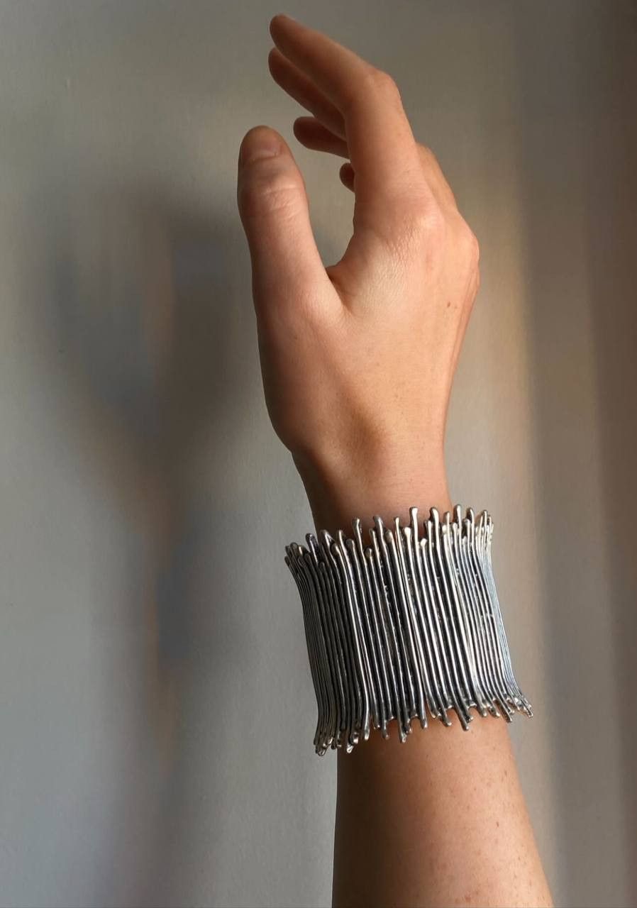 Other Brutalist Sculptural Metal Bracelet – Avant-Garde Jewelry Size ONE SIZE - 3 Thumbnail
