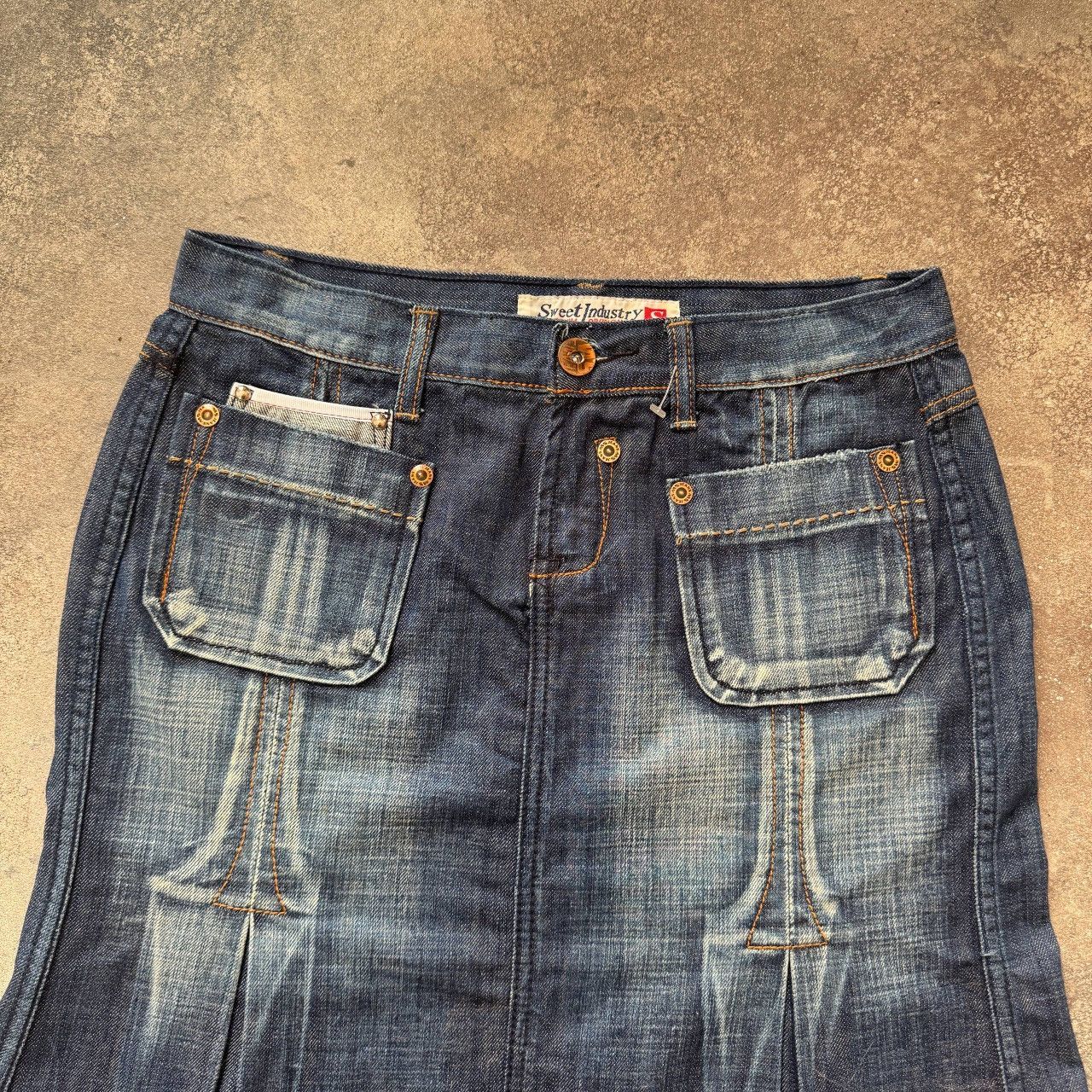 20471120 Diesel Style Vintage Y2K Washed Denim Skirt Size 28" / US 6 / IT 42 - 4 Thumbnail