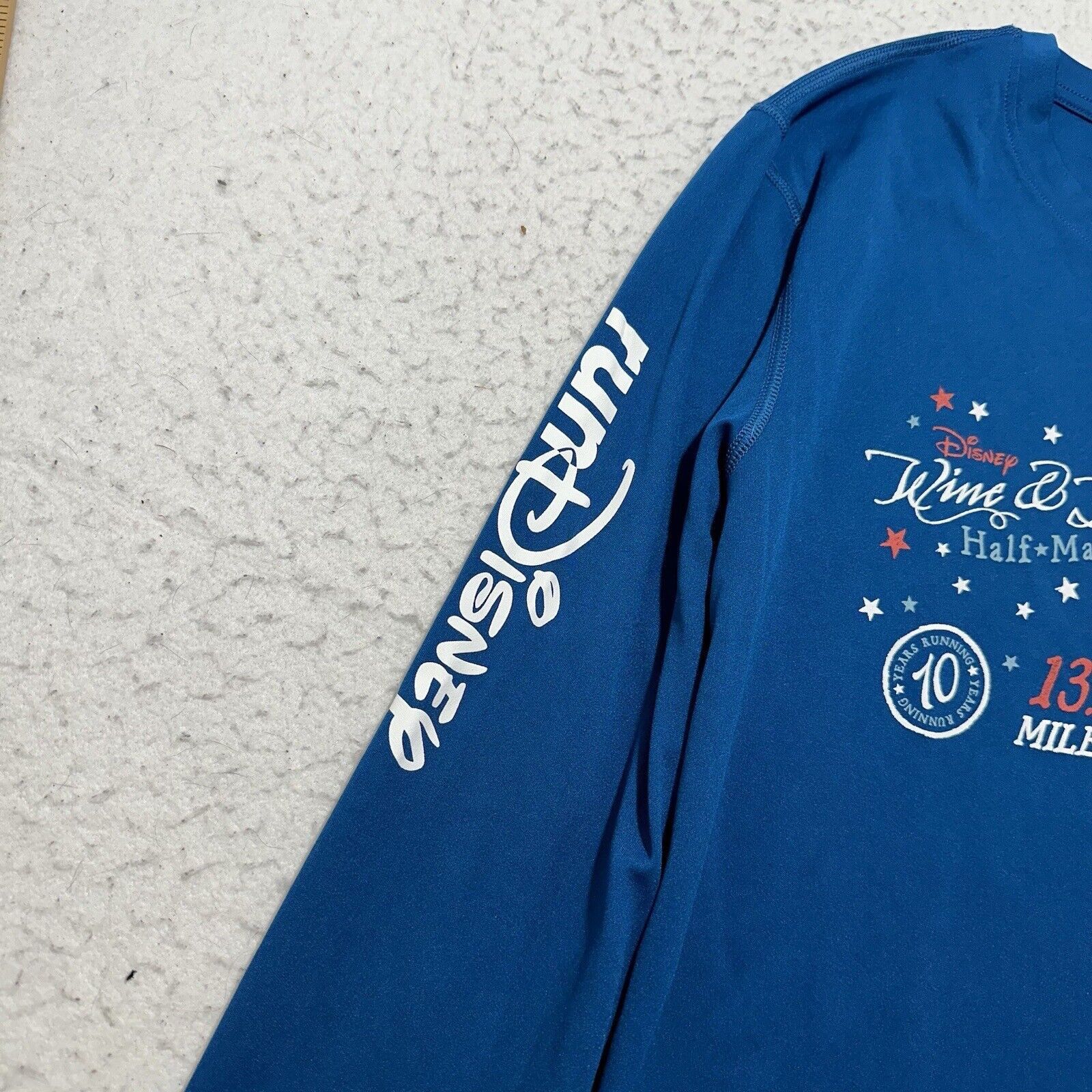 Disney RunDisney Small 2019 Wine & Dine Half Marathon Athletic Tee Size US S / EU 44-46 / 1 - 4 Thumbnail