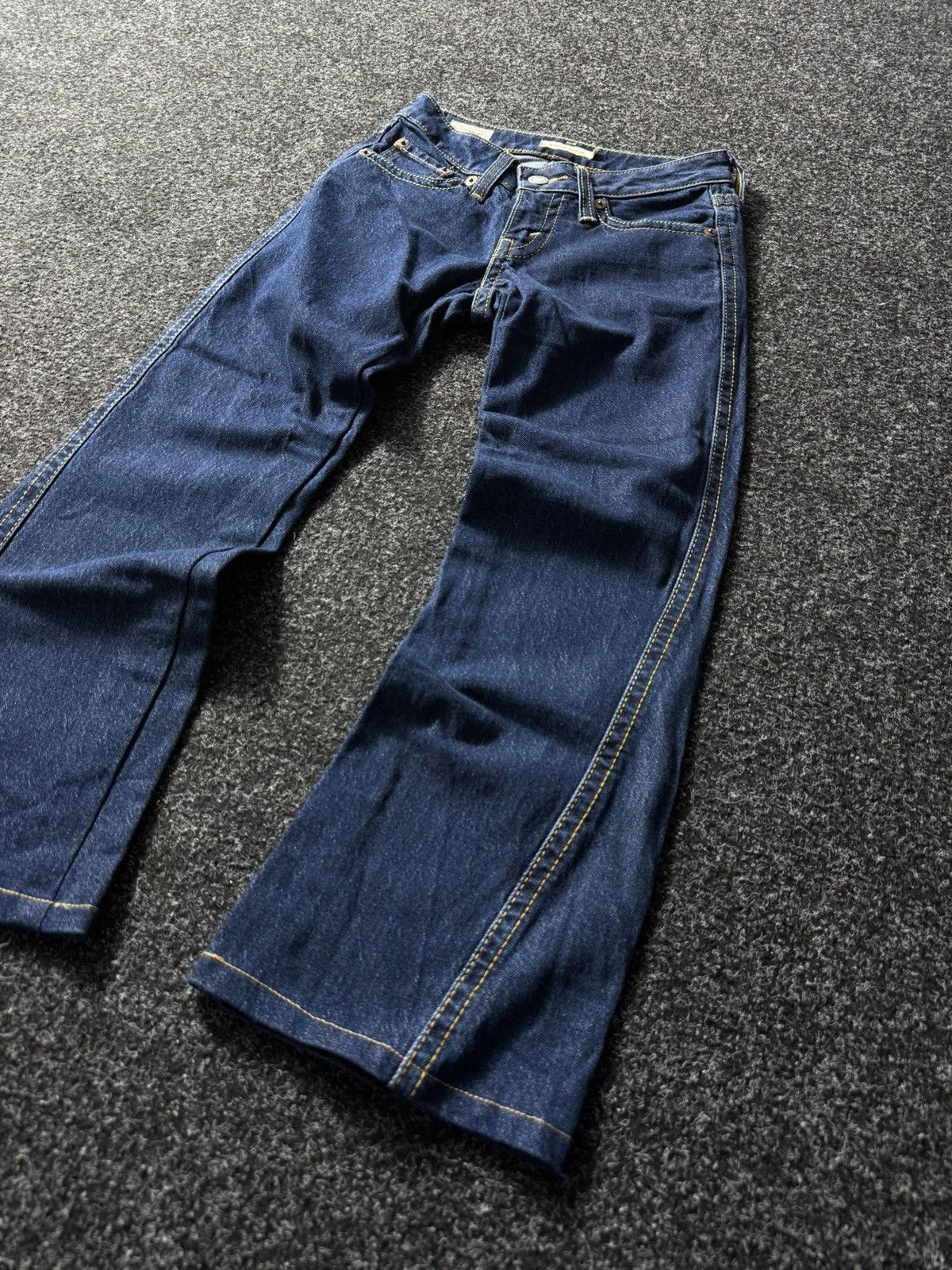 Japanese Brand × Levi's × Vintage Vintage 00s Flared Levis Jeans Bootcut Denim Pants Y2K Size 24" / US 00 / IT 34 - 3 Thumbnail