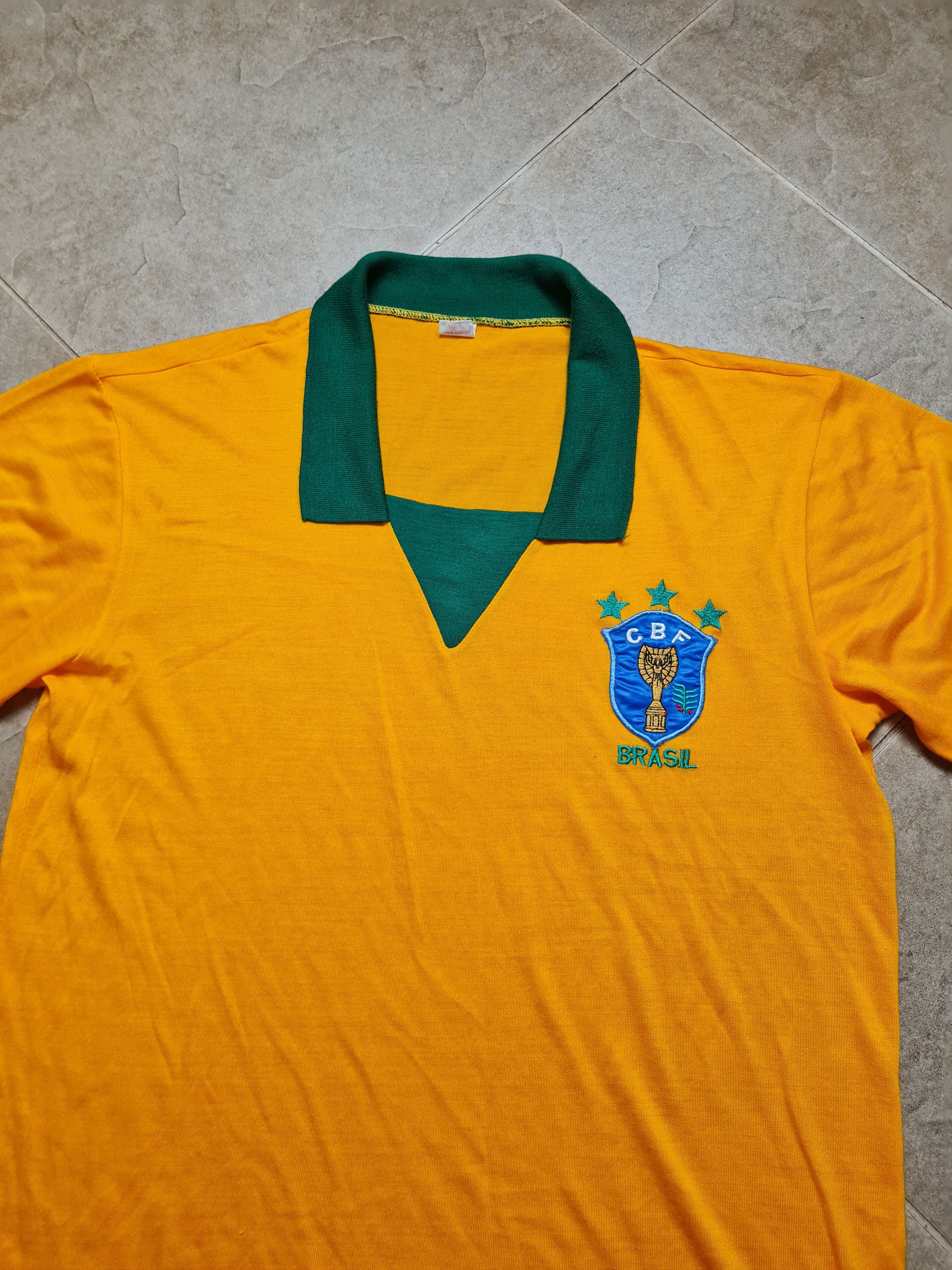 Other Jersey Tapajos Brazil Campea 1986 replica soccer shirt Size US XL / EU 56 / 4 - 5 Thumbnail
