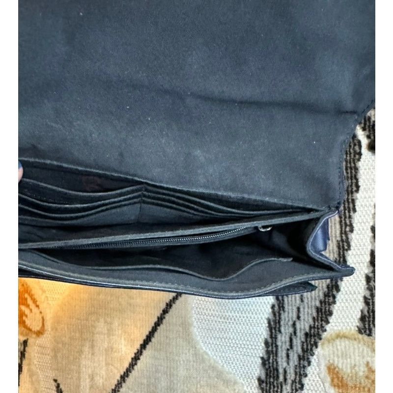 Bcbgmaxazria Leather Co By Liz Claiborne Vtg Crossbody Shoulder Bag Size ONE SIZE - 5 Thumbnail
