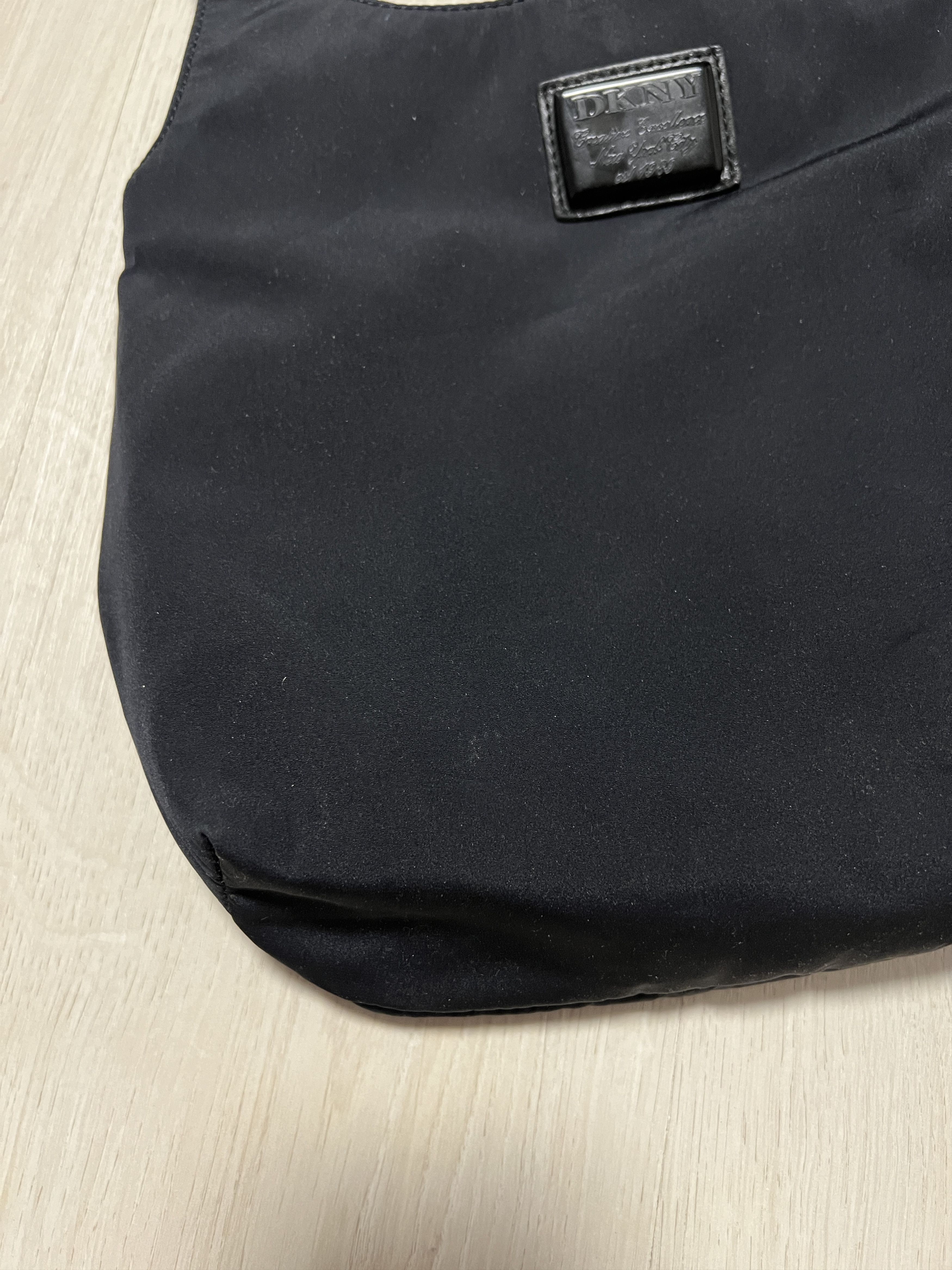 DKNY × Vintage DKNY Y2K Nylon shoulder bag Size ONE SIZE - 5 Thumbnail