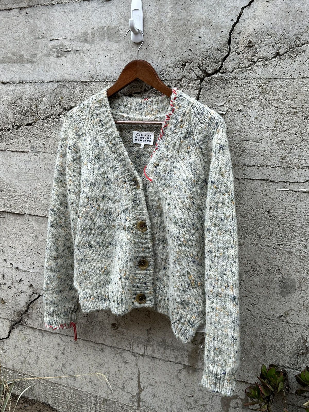 Maison Margiela RARE GRAIL Maison Margiela raw stitched sweater Size US M / EU 48-50 / 2 - 1 Thumbnail
