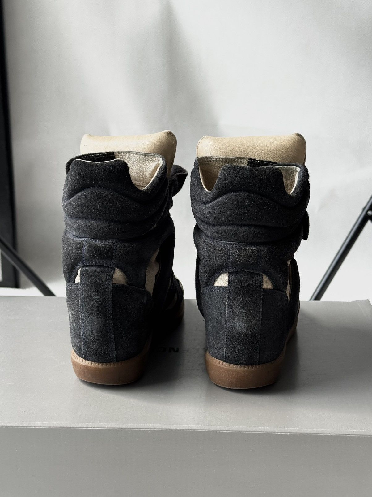 Isabel Marant Isabel Marant Bekett sneakers shoes beige Suede Wedge Size US 6 / IT 36 - 12 Thumbnail
