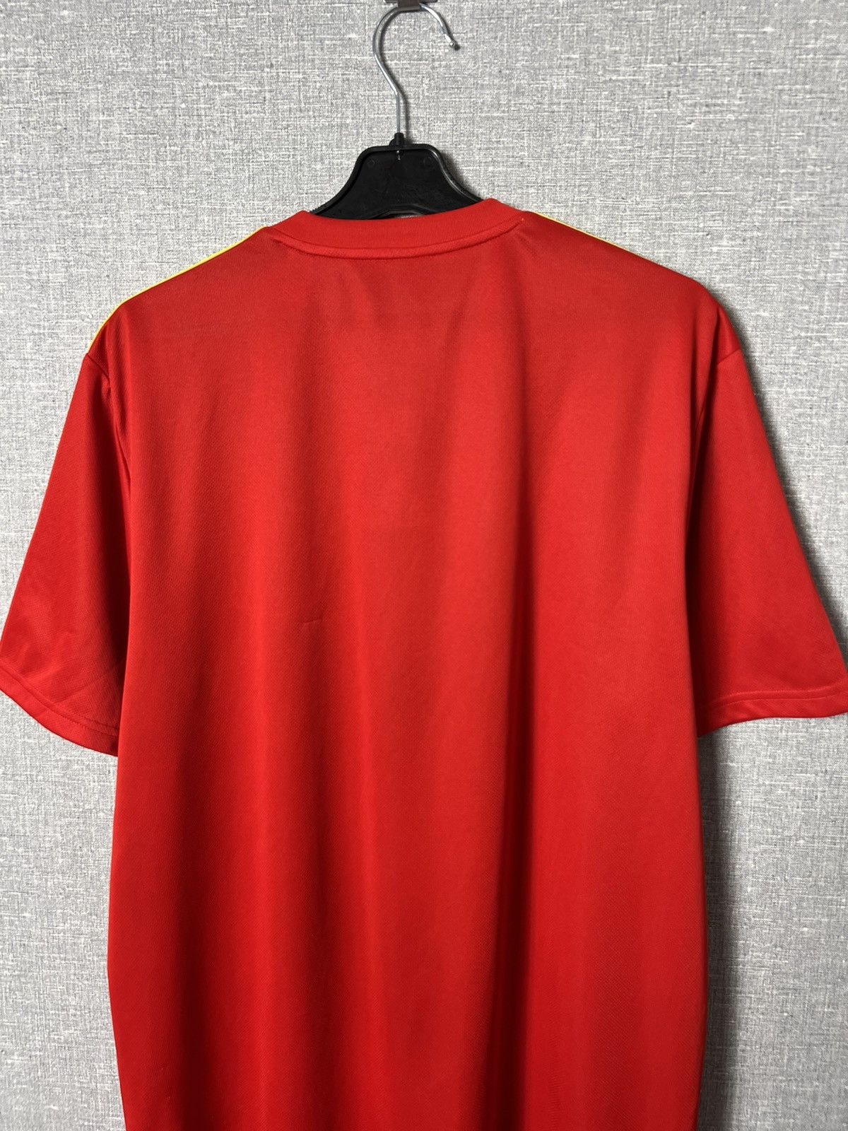 Adidas ADIDAS SPAIN NATIONAL TEAM 2017 / 2018 HOME FOOTBALL JERSEY Size US XL / EU 56 / 4 - 15 Thumbnail
