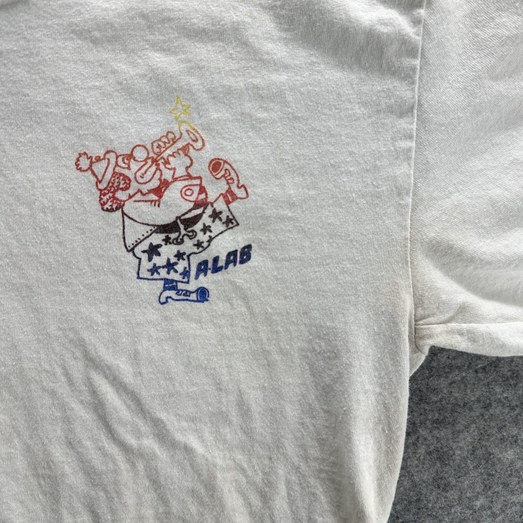 Vintage A.LAB Circus Maximus Graphic T-Shirt Mens Medium White 2000s Carnival Vintage Retro Size US M / EU 48-50 / 2 - 6 Thumbnail