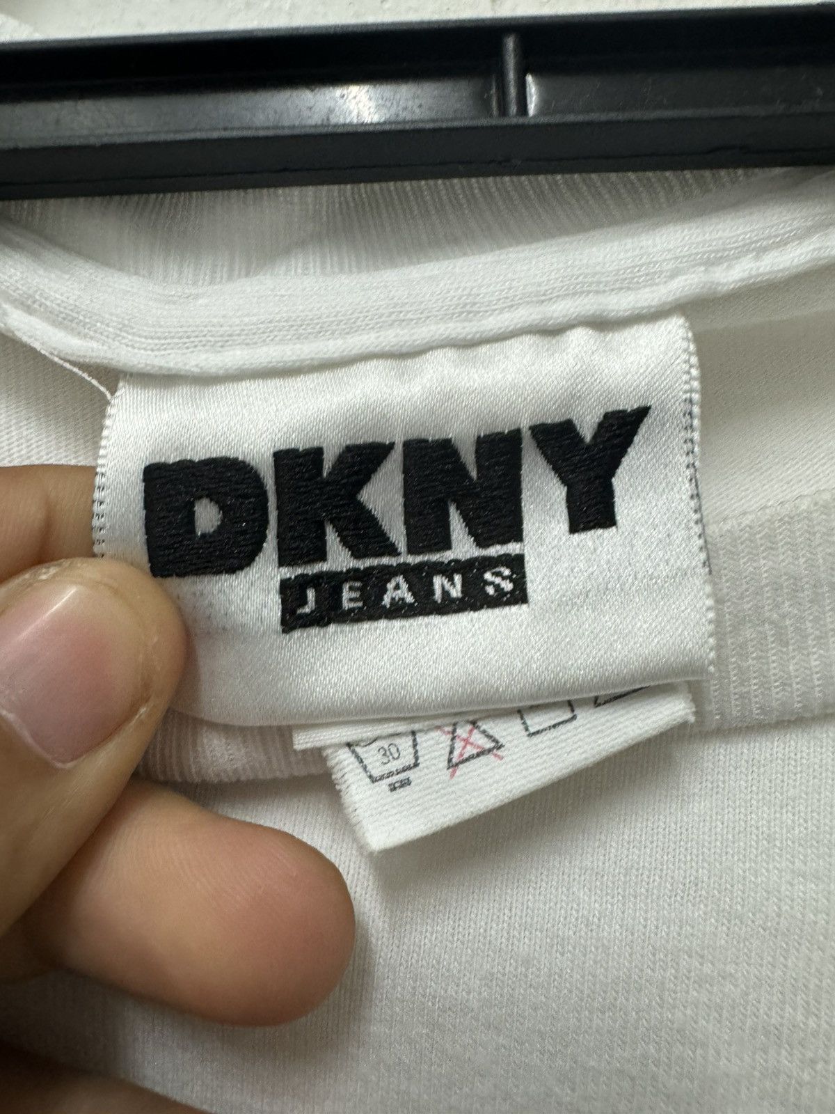 DKNY × Vintage DKNY TSHIRT Size US L / EU 52-54 / 3 - 5 Thumbnail