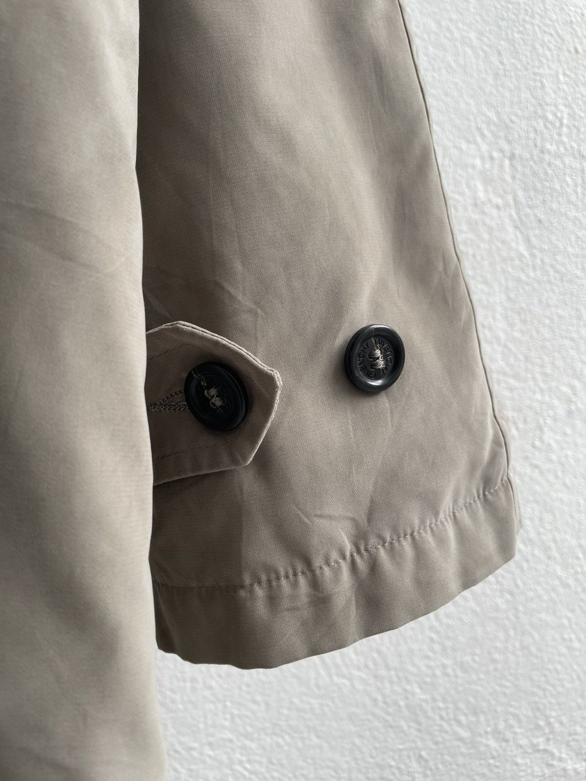 Givenchy Vintage 90's Givenchy Beige Trench Coat Size US XL / EU 56 / 4 - 13 Thumbnail