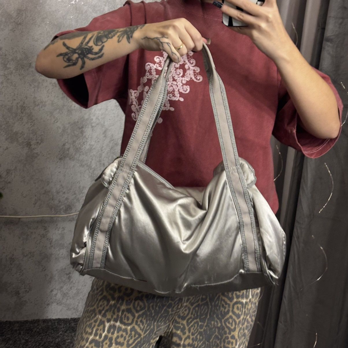 Nike Silver Nike Bag Mega Beauty Size ONE SIZE - 12 Thumbnail