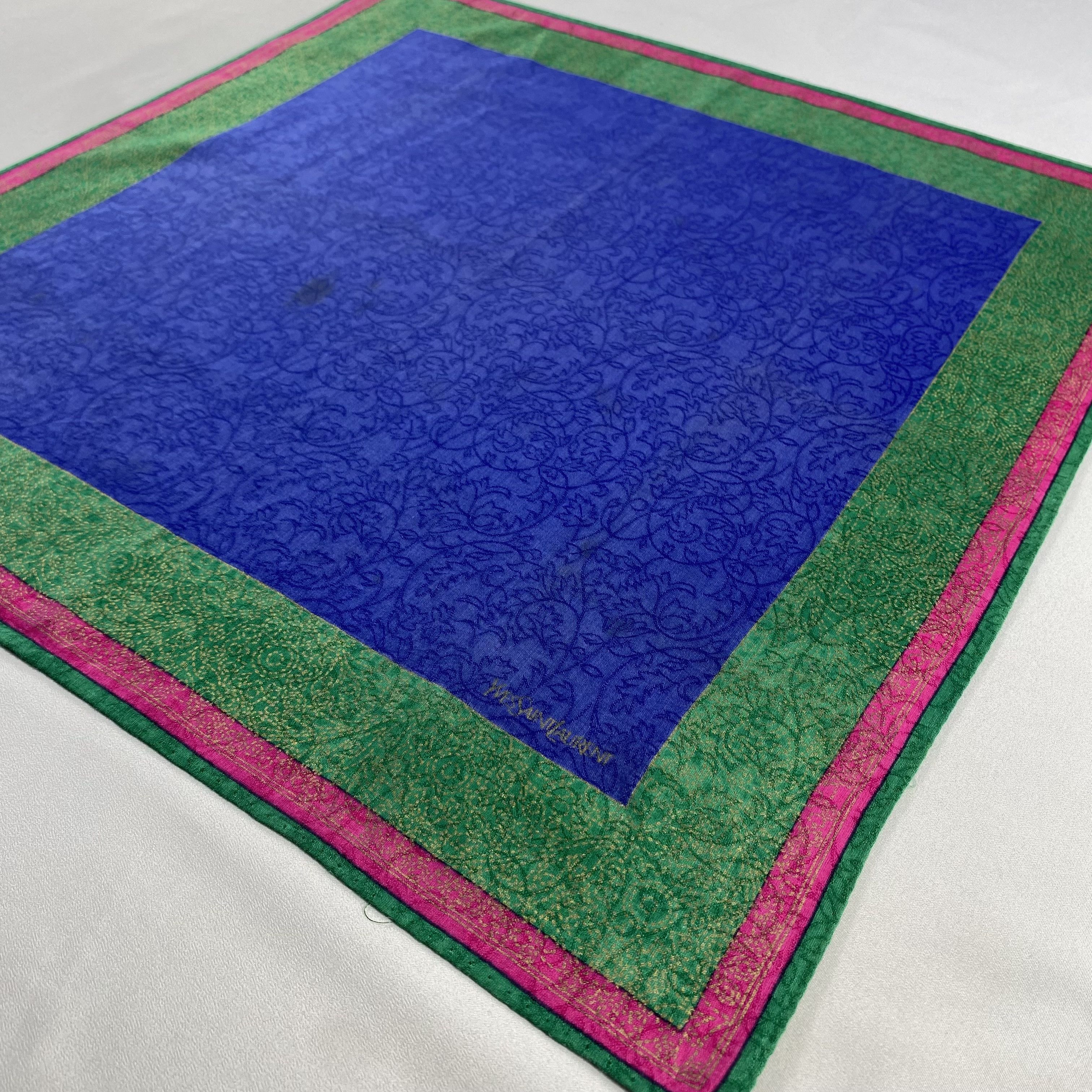 Vintage Yves Saint Laurent Handkerchief / Neckerchief-P1278 Size ONE SIZE - 2 Thumbnail