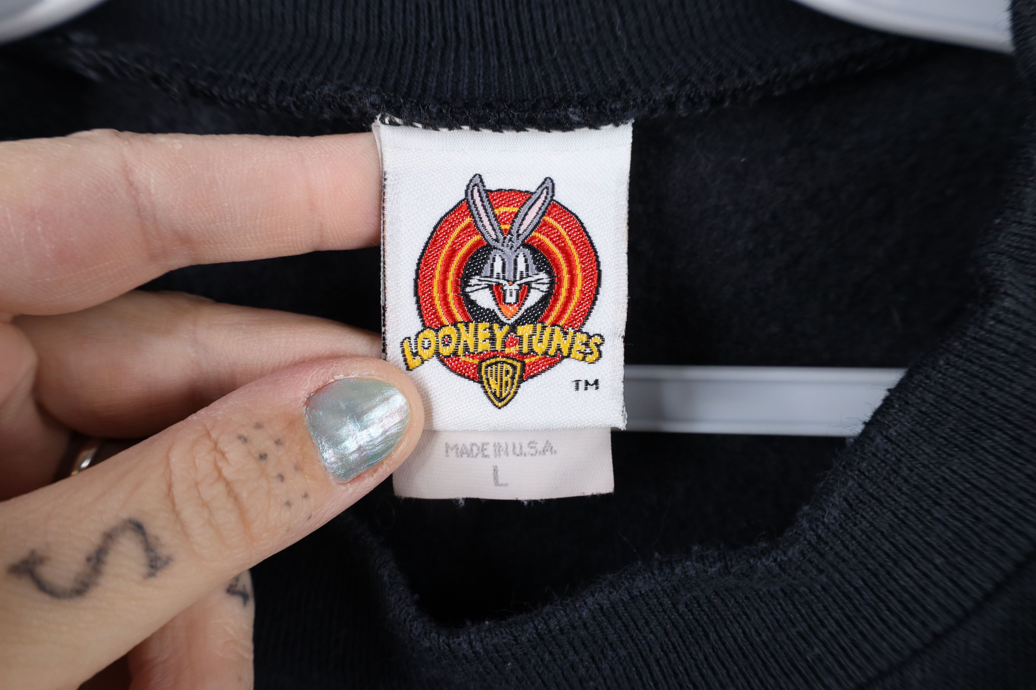 Vintage Vintage 90s Looney Tunes Out Taz Devil Sweatshirt Black USA Size US L / EU 52-54 / 3 - 5 Thumbnail