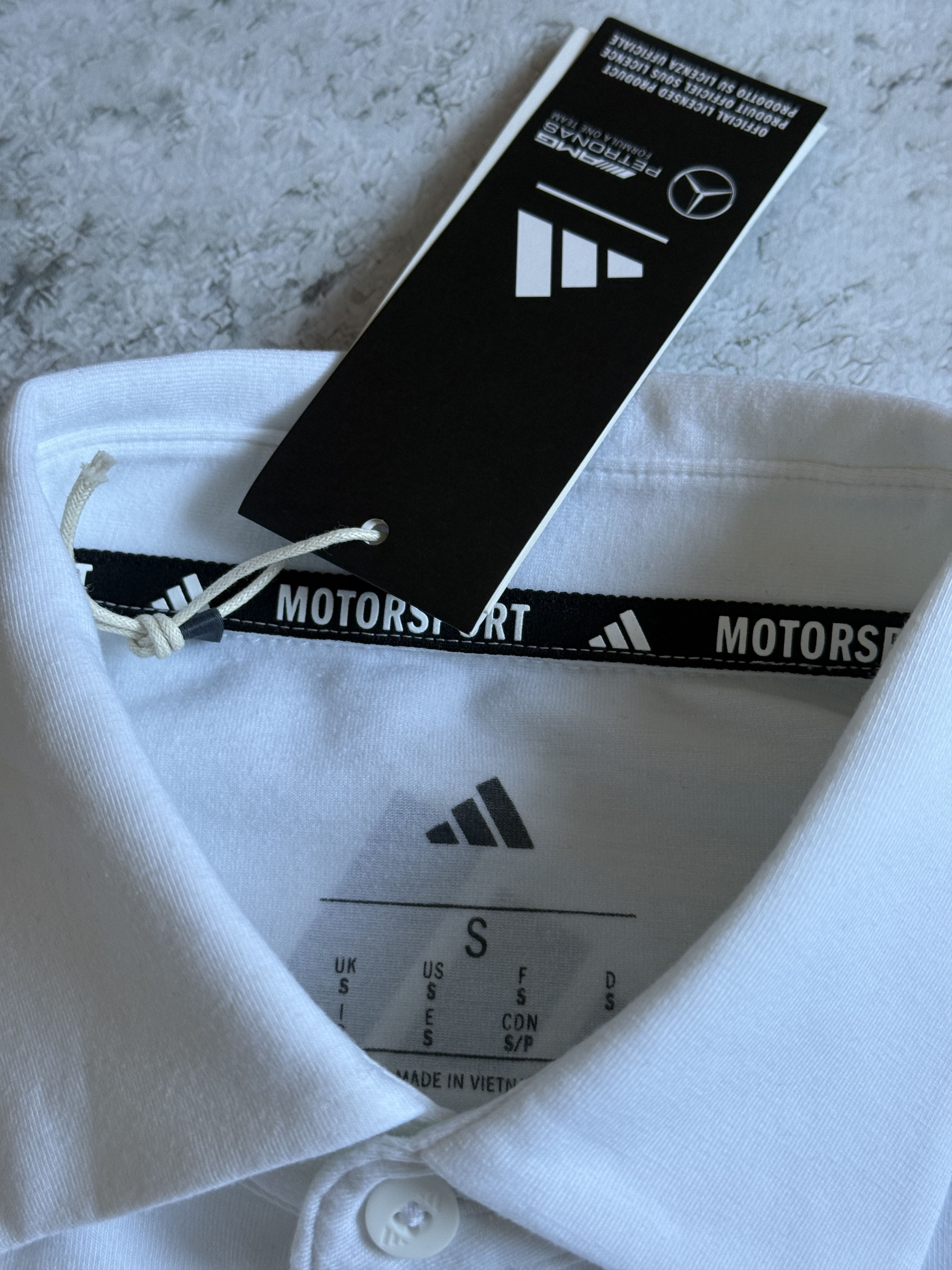 Adidas ADIDAS X MERCEDES AMG PETRONAS FORMULA 1 TEAM LONG SLEEVE S Size US S / EU 44-46 / 1 - 4 Thumbnail