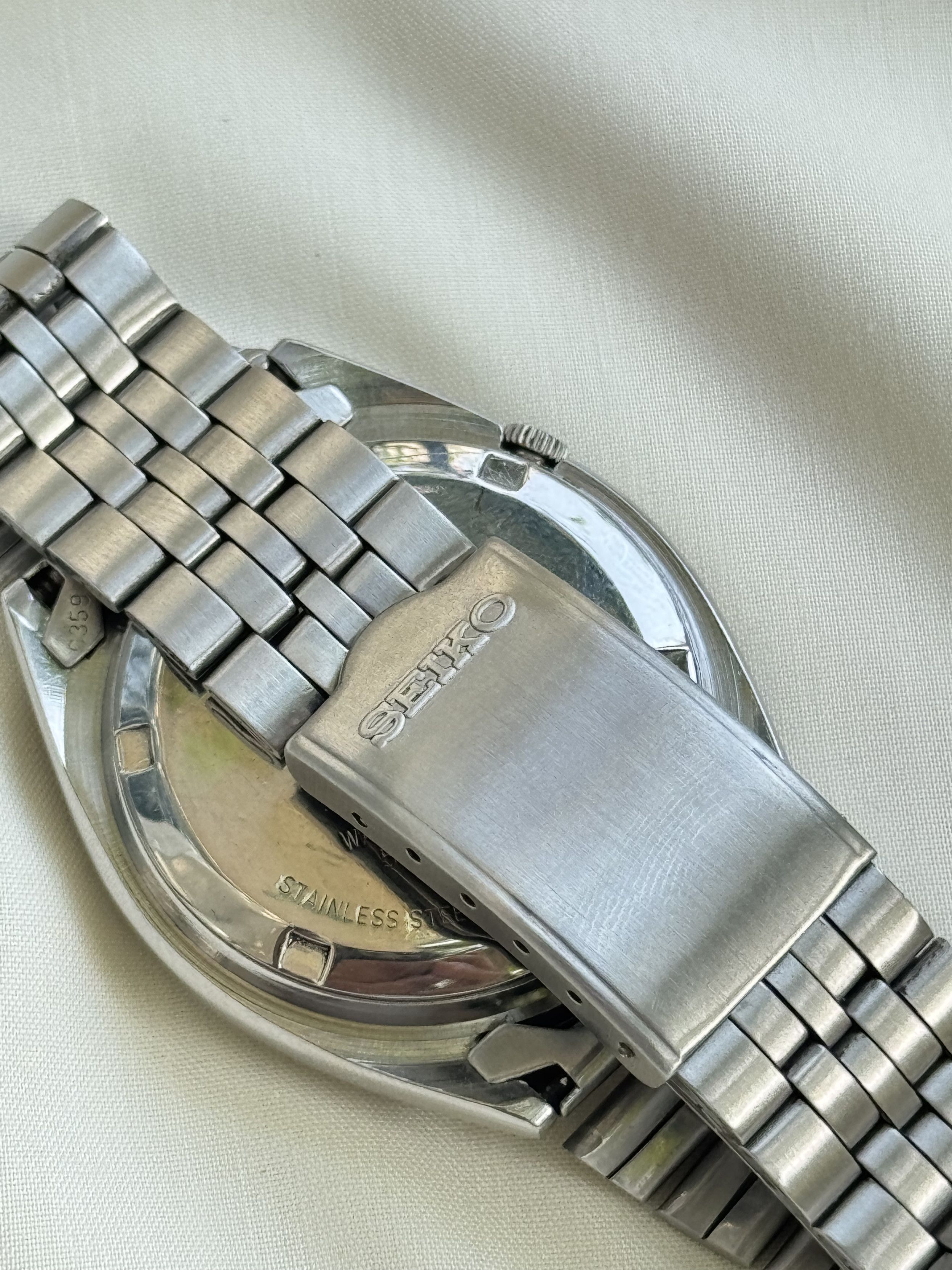Seiko Seiko Automatic Wrist Watch 17Jewels Day/Date Japan Size 36 - 7 Thumbnail