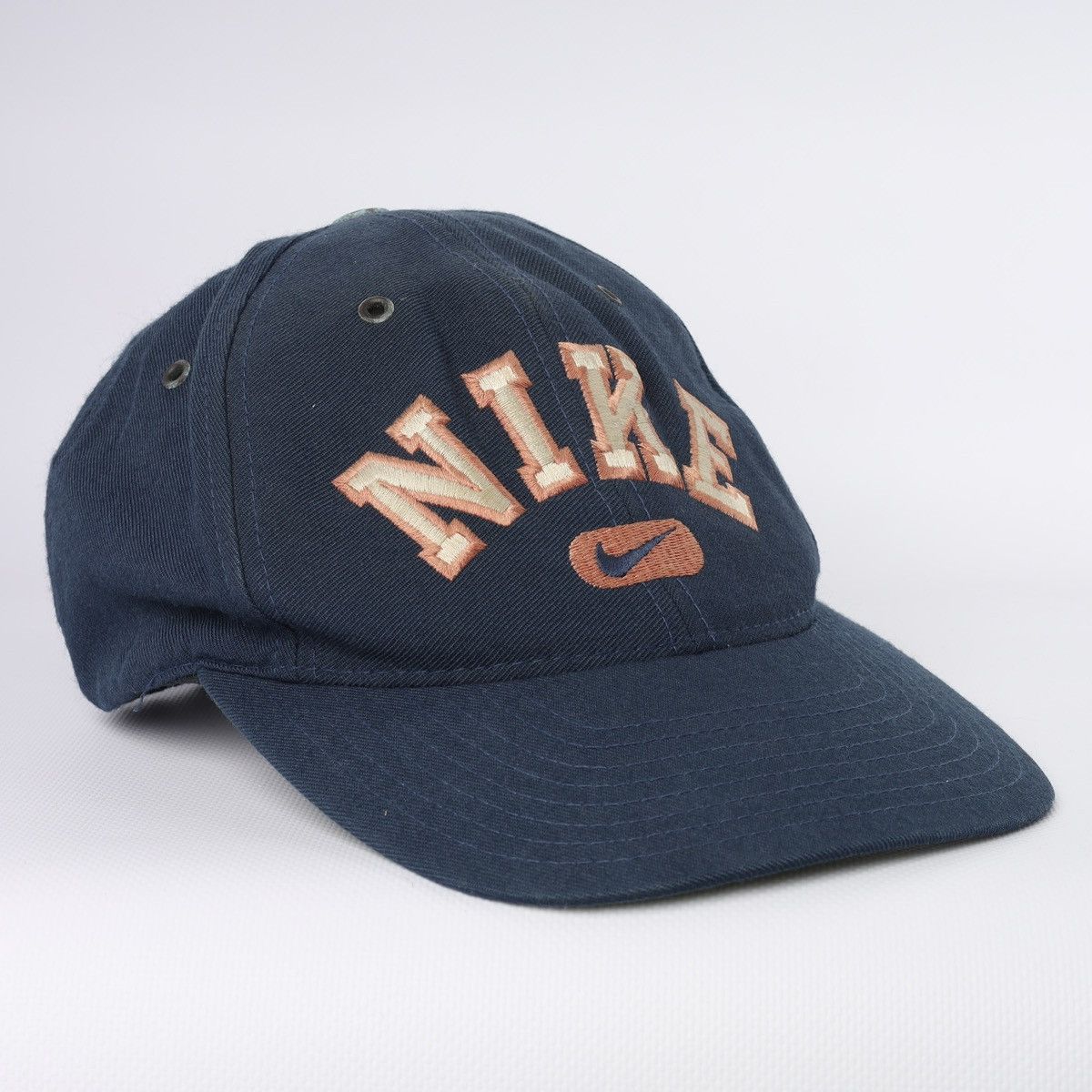 Nike Vintage Nike Center Logo Swoosh Cap 90s Size ONE SIZE - 1 Thumbnail