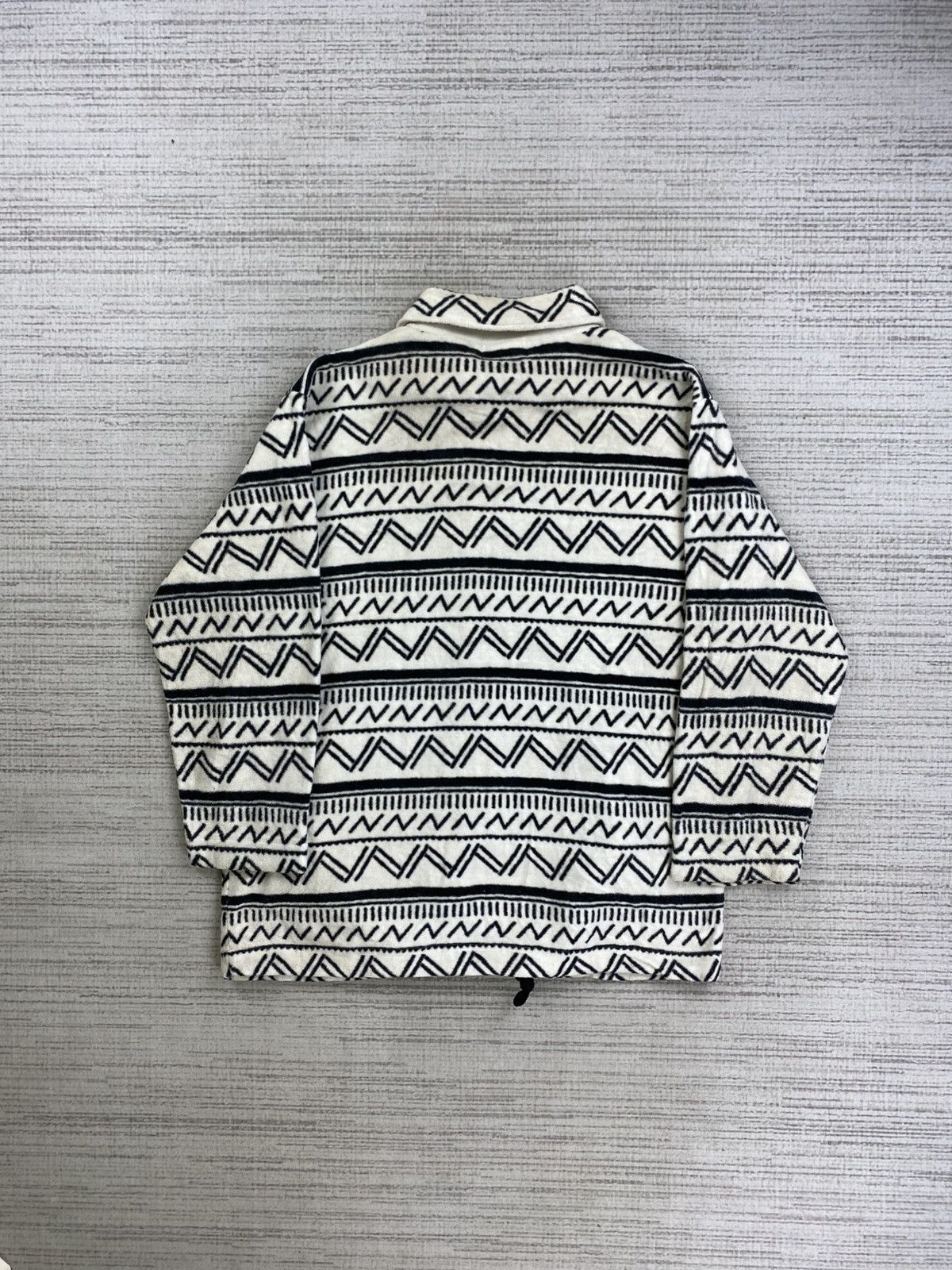 GianMarco Venturi × Japanese Brand × Vintage Vintage 90s Gian Marco Venturi Aztec Fleece Zip-Up Jacket Size US M / EU 48-50 / 2 - 2 Thumbnail