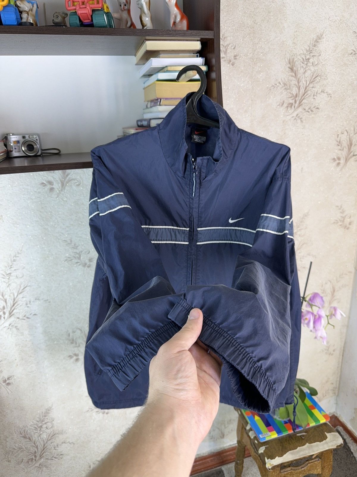 Nike × Vintage Vintage Nike Track Jacket 90s Blue Swoosh Zip Up Nylon Sz M Size US M / EU 48-50 / 2 - 14 Thumbnail