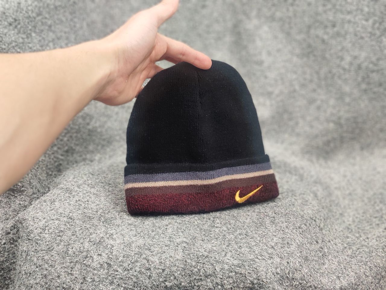 Nike Vintage Nike beanie hat Black Wool Blend Swoosh Y2K Style Size ONE SIZE - 5 Thumbnail