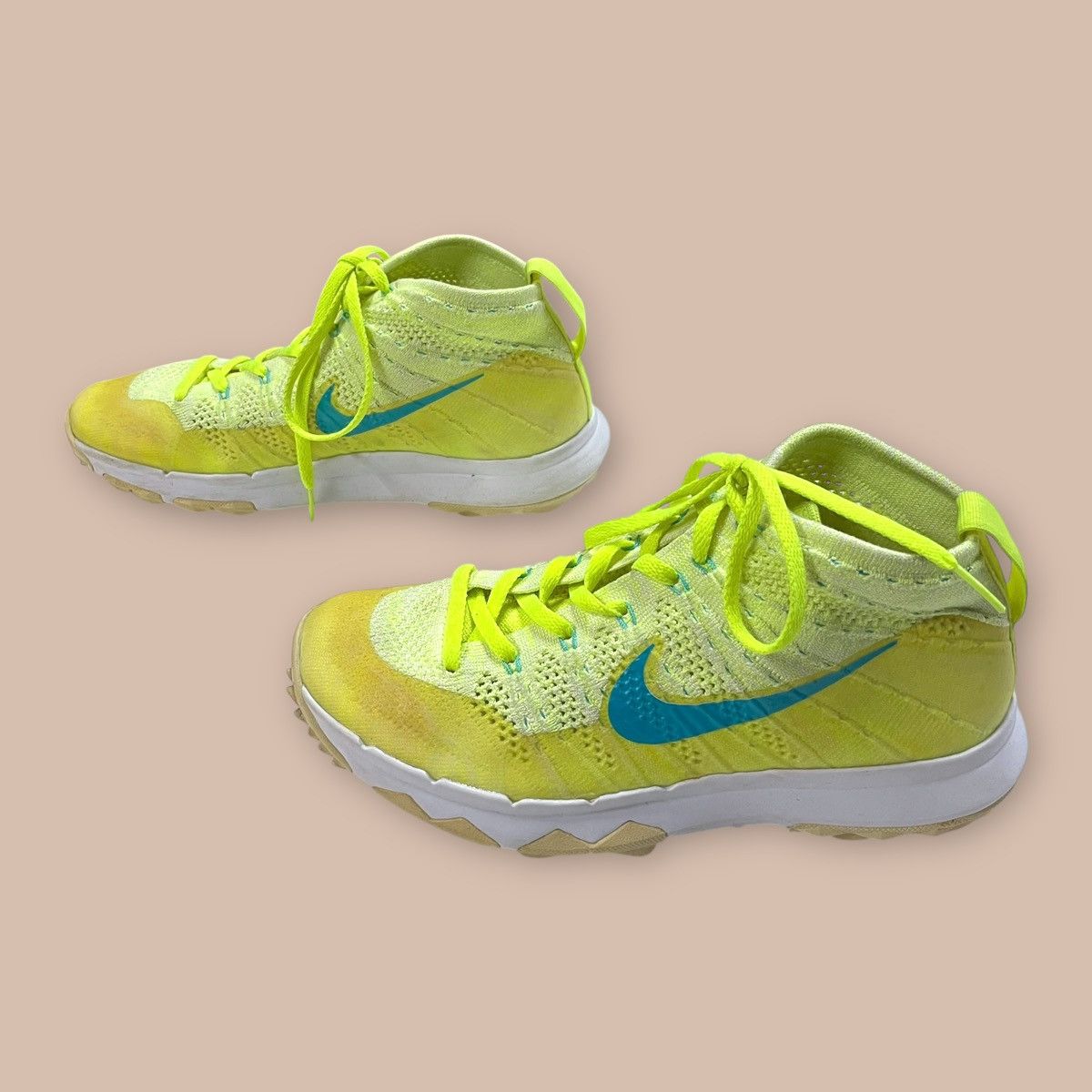 Nike Nike Flyknit Chukka Spikeless Golf Shoes Size US 6 / EU 39 - 2 Thumbnail