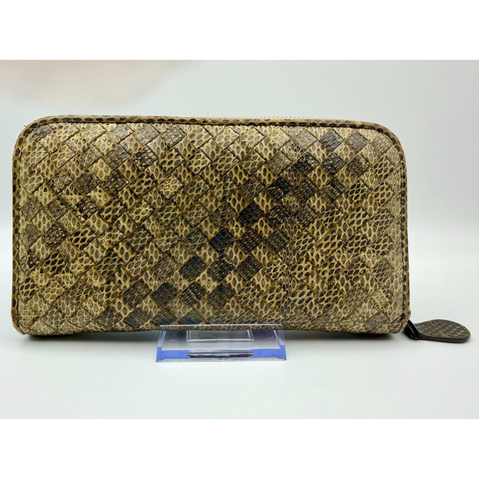BOTTEGA VENETA Intrecciato Zippy Clutch Wallet Leather COA