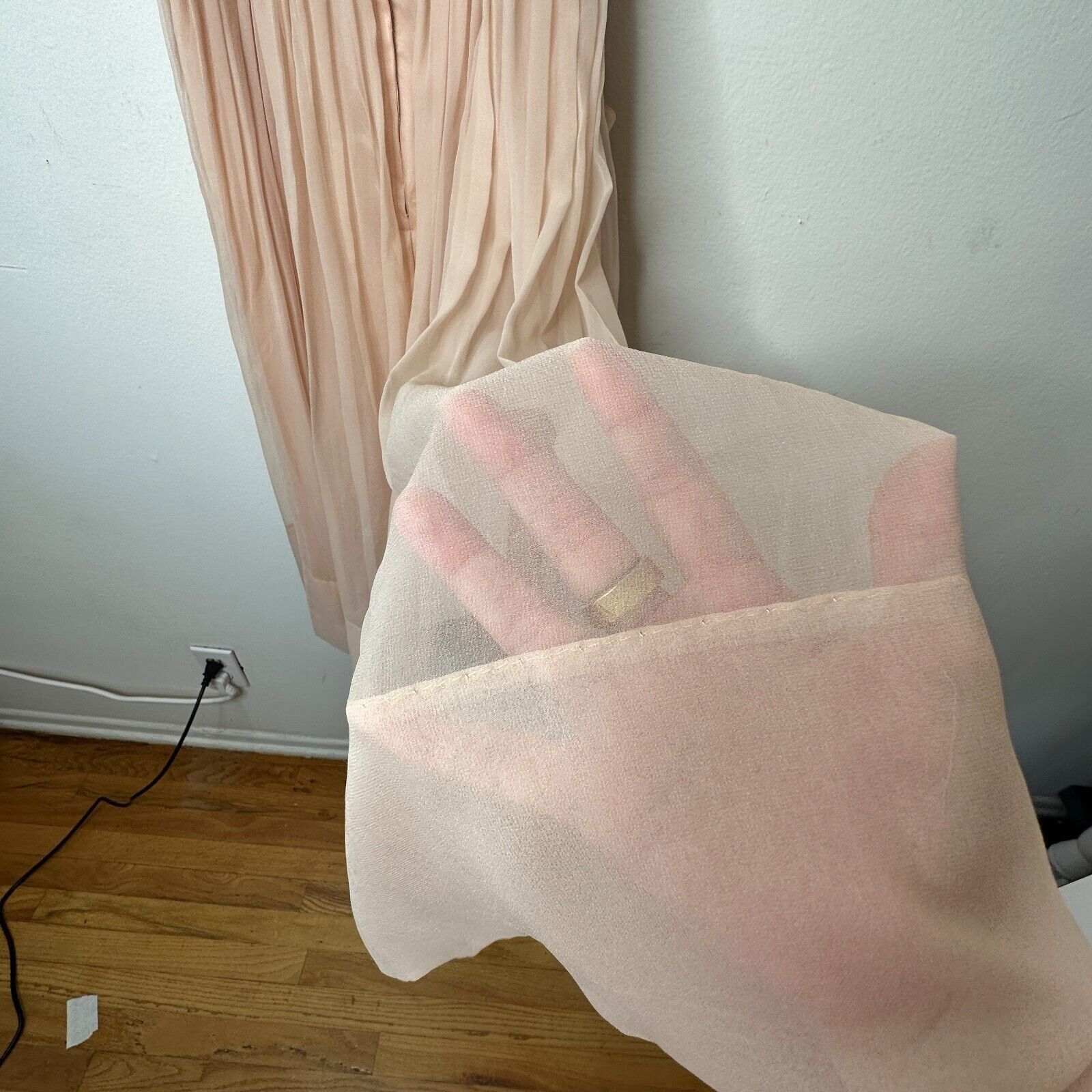 Vintage Vintage Sz 15 Peach Chiffon Pleated Belted Dress Drape Neck Size L / US 10 / IT 46 - 8 Thumbnail