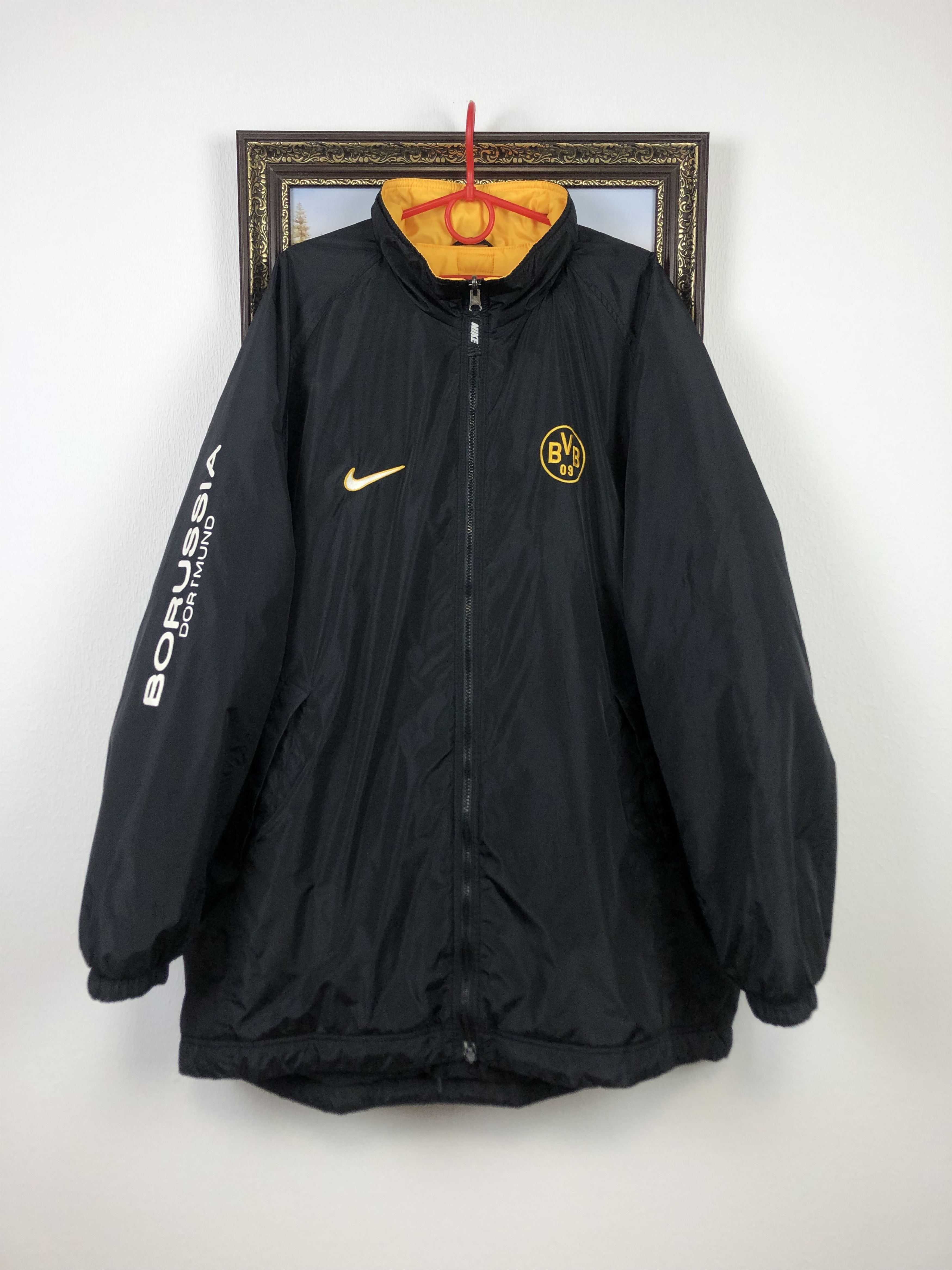image of Nike Vintage Borussia Dortmund Football Warm Jacket Double Sided, Men's (Size 2XL)