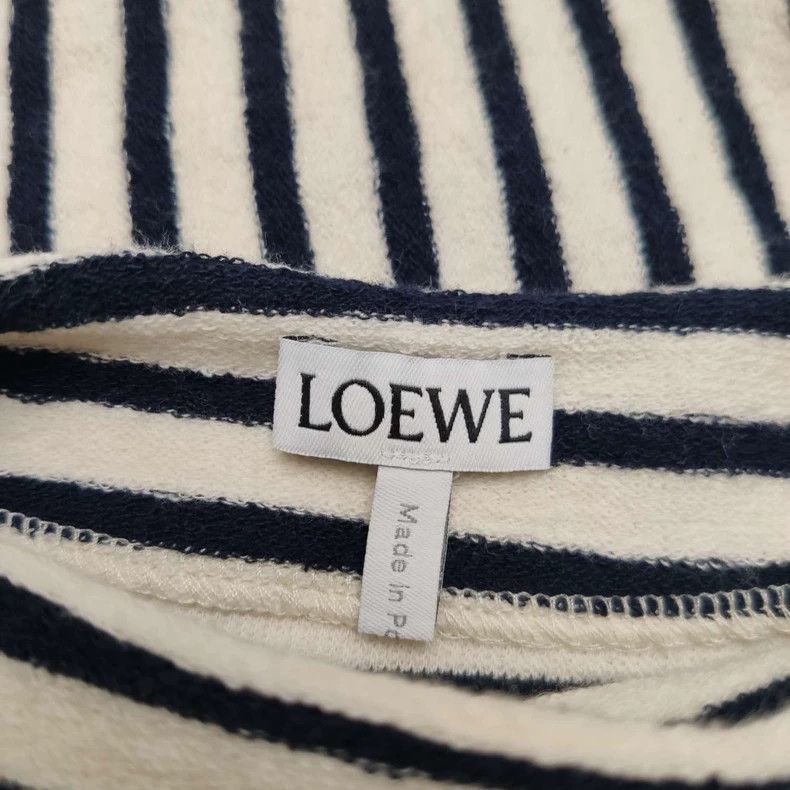 Loewe LOEWE A long-sleeved black and white striped shirt, Size XS / US 0-2 / IT 36-38 - 4 Thumbnail